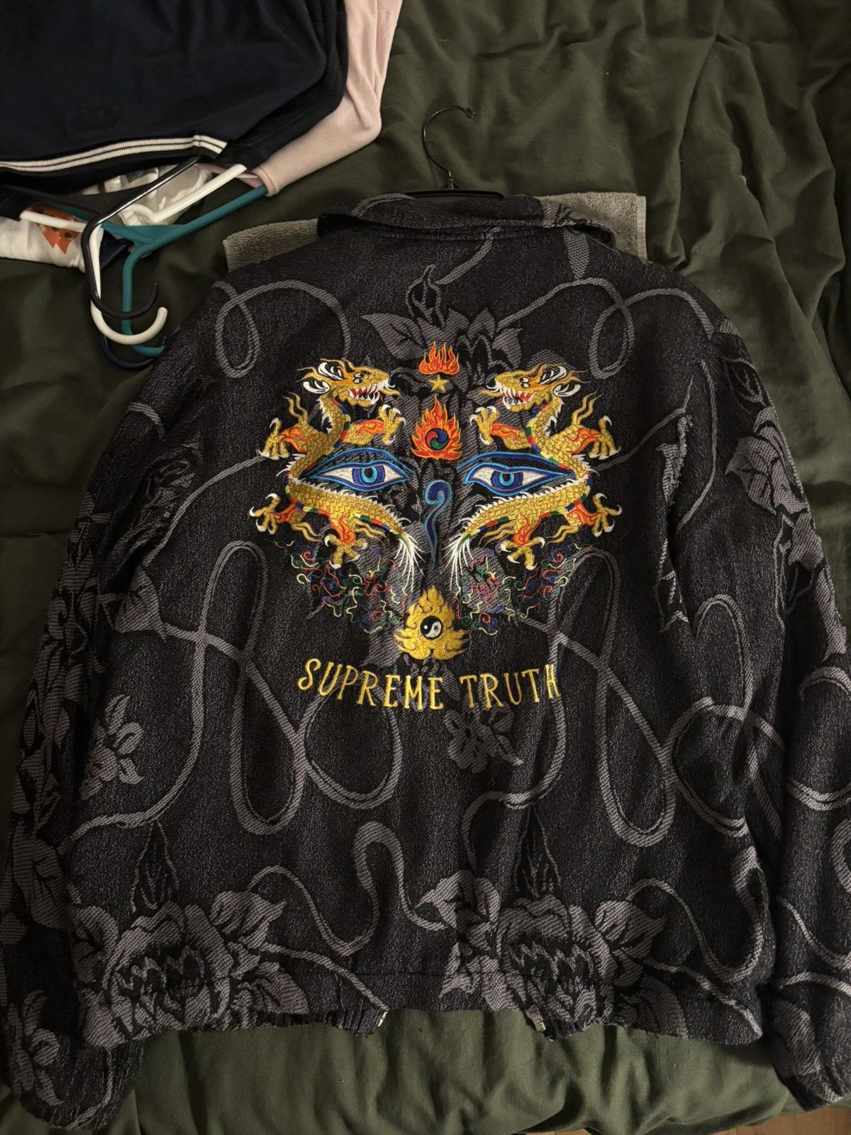 Supreme SUPREME TRUTH BOMBER Size US L / EU 52-54 / 3 - 3 Thumbnail