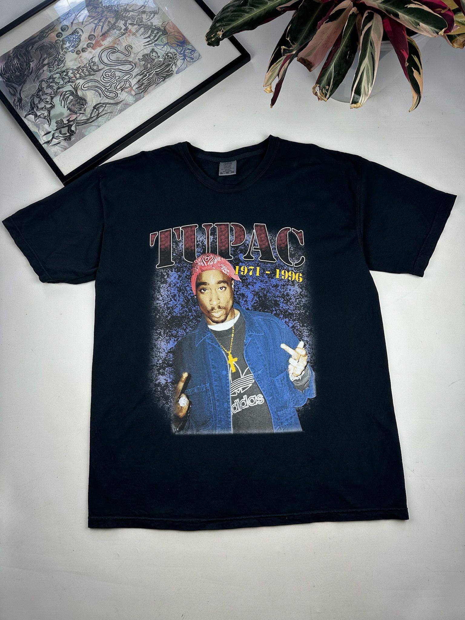 Rap Tees Vintage Tupac 2pac Rap Tee Y2K Hip Hop T-Shirt Size US XL / EU 56 / 4 - 1 Thumbnail