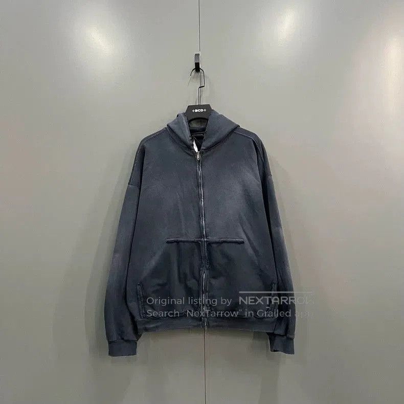 Balenciaga Balenciaga Back Tape BB Zip Hoodie. Size US M / EU 48-50 / 2 - 2 Thumbnail