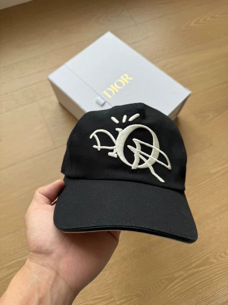 Dior Dior Hat and cap 2501-Nextarrow Size ONE SIZE - 1 Thumbnail