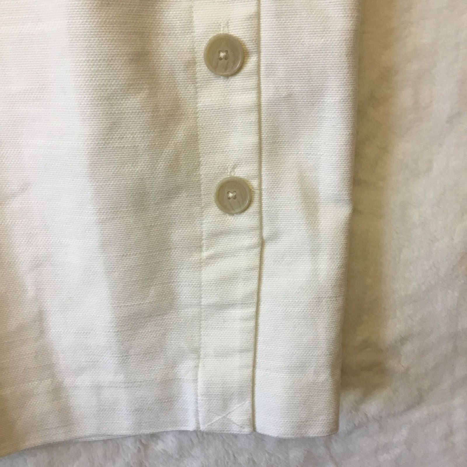 Loft Loft White Button Detail Pencil Skirt Size 27" / US 4 / IT 40 - 2 Thumbnail