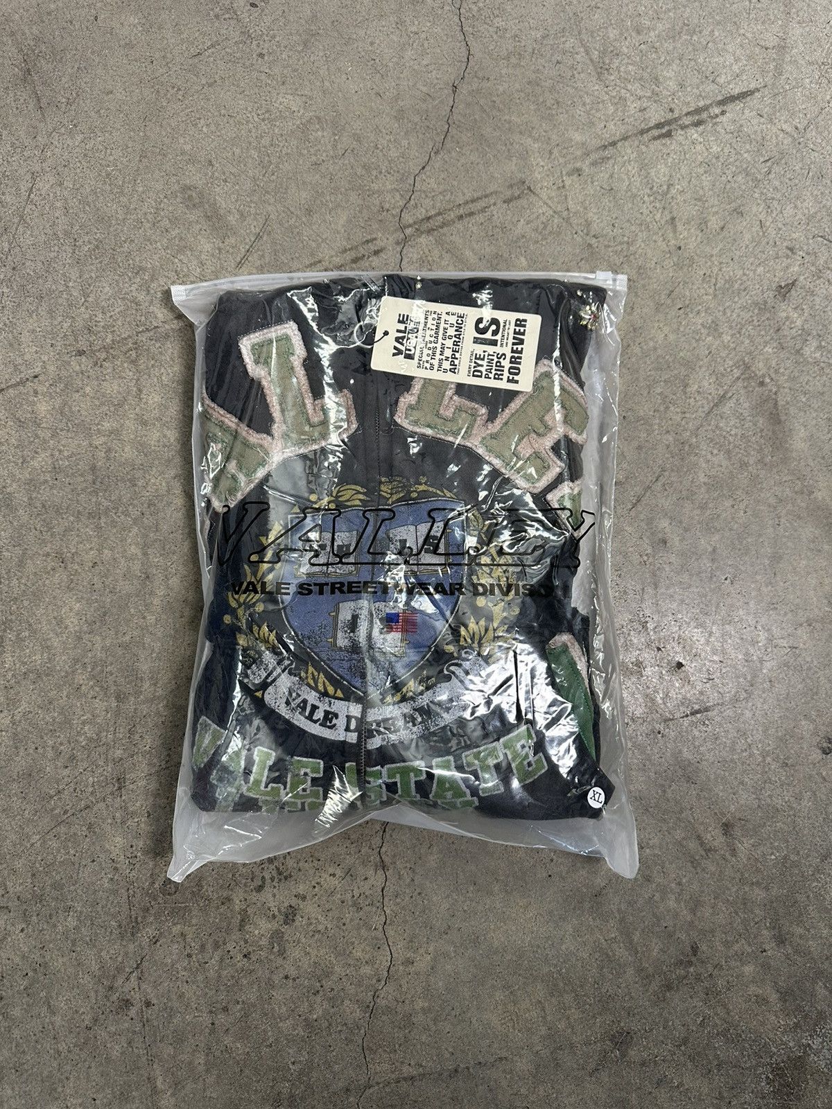 Vale VALE Lives Forever “Gem” Zip Up Hoodie Size US XL / EU 56 / 4 - 7 Thumbnail