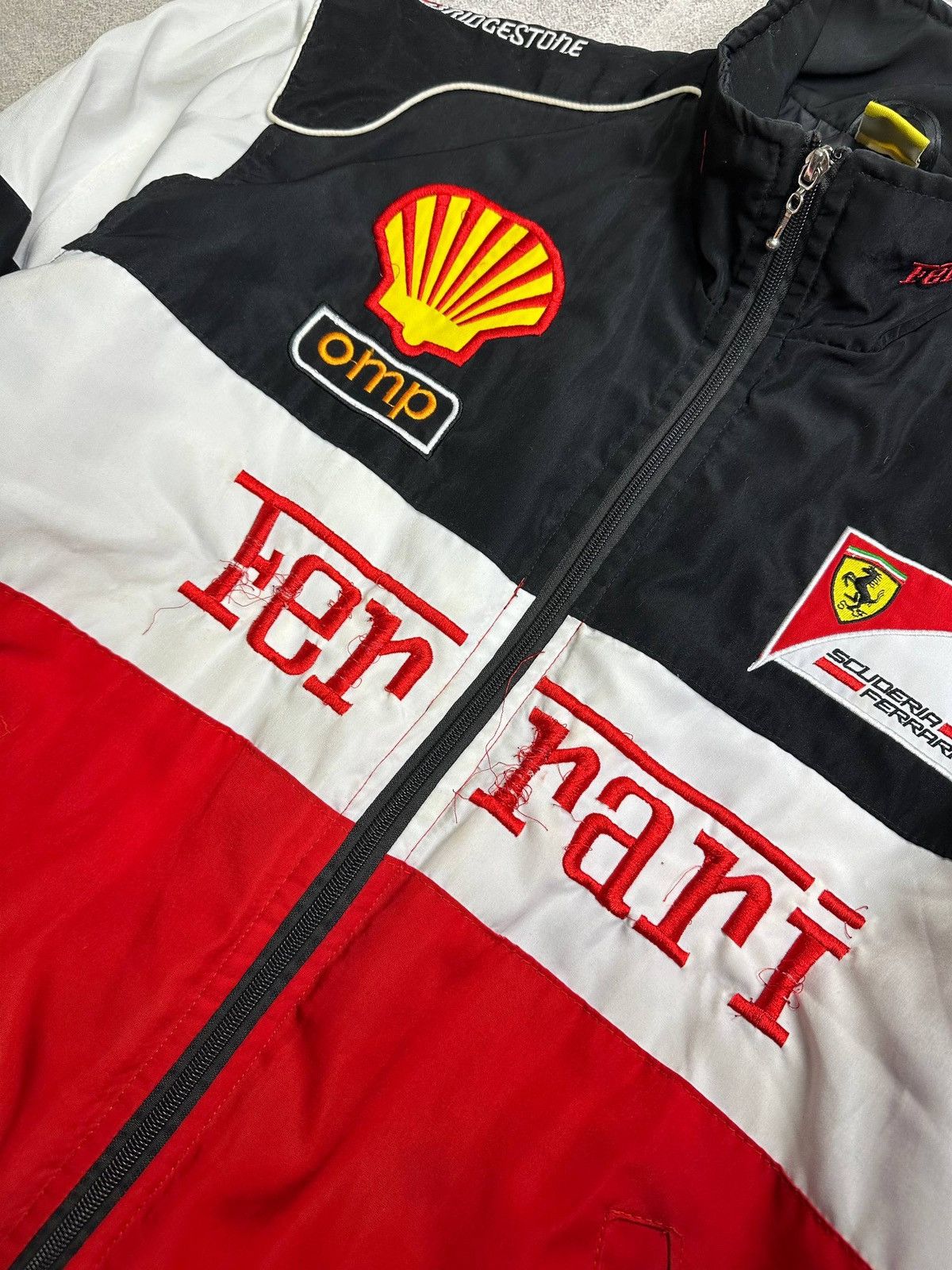 Ferrari Vintage Ferarri Scuderia F-1 Racing Bomber Jacket Rare L Size US L / EU 52-54 / 3 - 7 Thumbnail