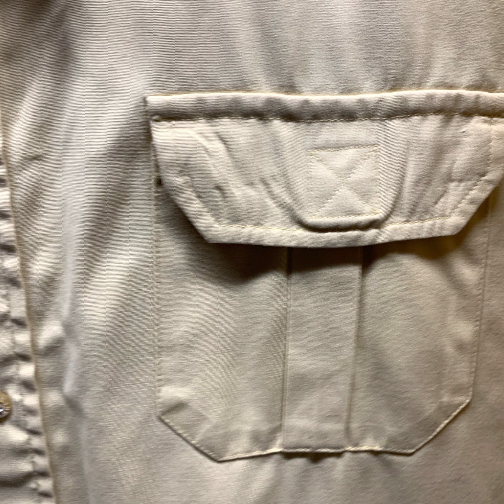 Vintage Consensus Shirt XL Adult Yellow Cotton Button-Up with Pockets, Outdoor, Casual Mens Size US XL / EU 56 / 4 - 6 Thumbnail