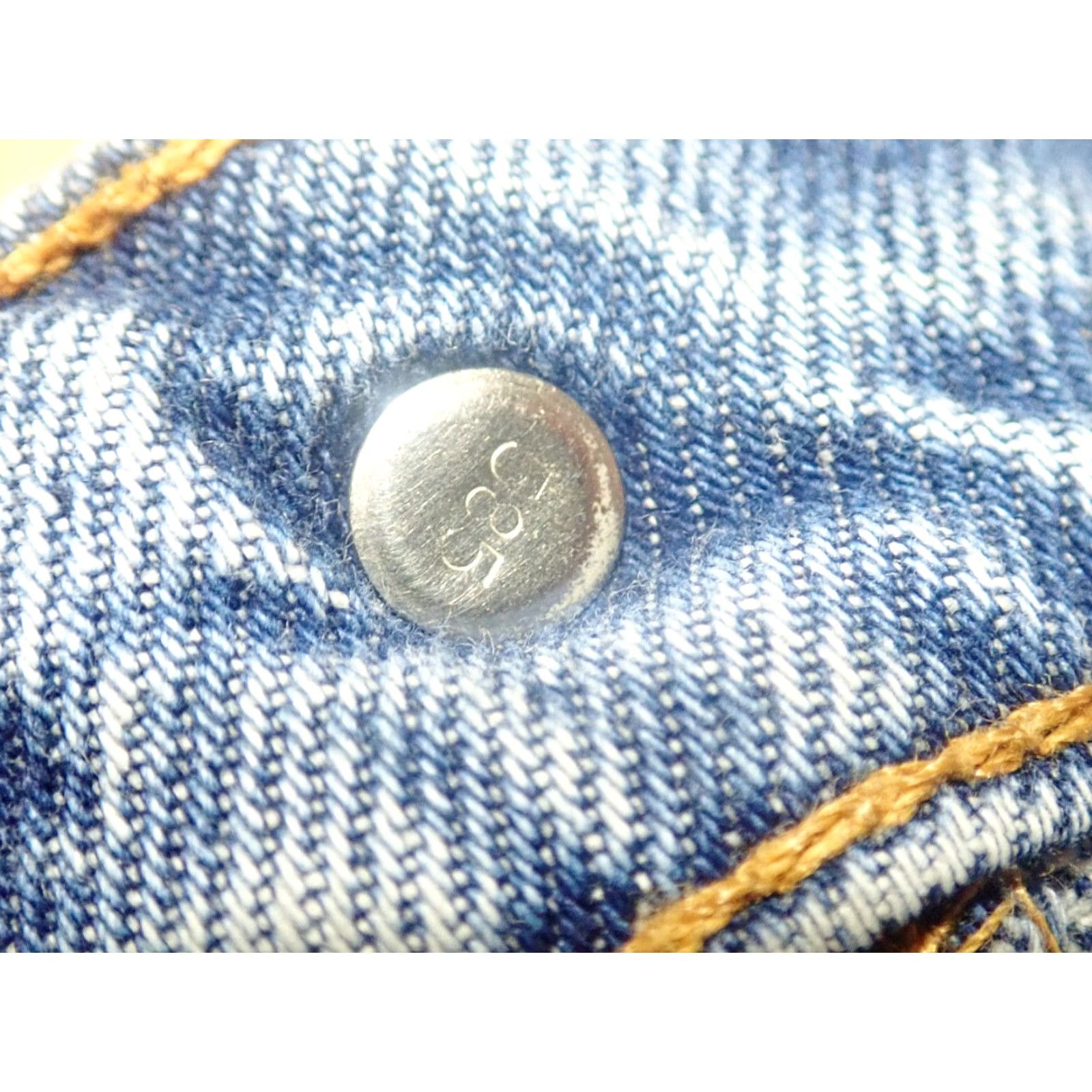 Levi's Vintage 90s Levi's Blue Jeans 38x28 Tag 38x30 (Tag 38x30 9s item title). Size US 38 / EU 54 - 7 Thumbnail