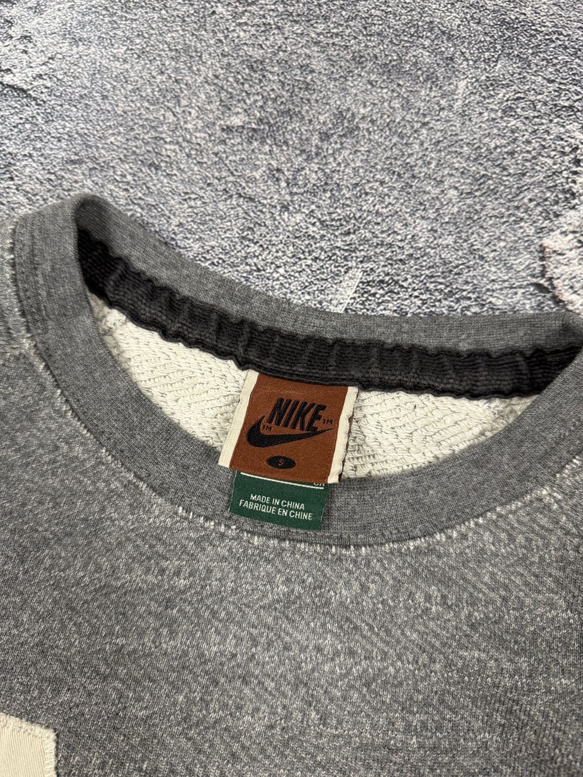 Nike × Vintage 🔥90’s Vintage Nike Sweatshirt Crewneck Big Logo Swoosh Size US S / EU 44-46 / 1 - 9 Thumbnail