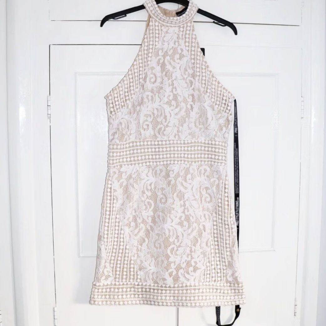 PrettyLittleThing PrettyLittleThing Bodycon Dress UK12 White Lace Crochet High Neck Womens New Tags Size XL / US 12-14 / IT 48-50 - 2 Thumbnail