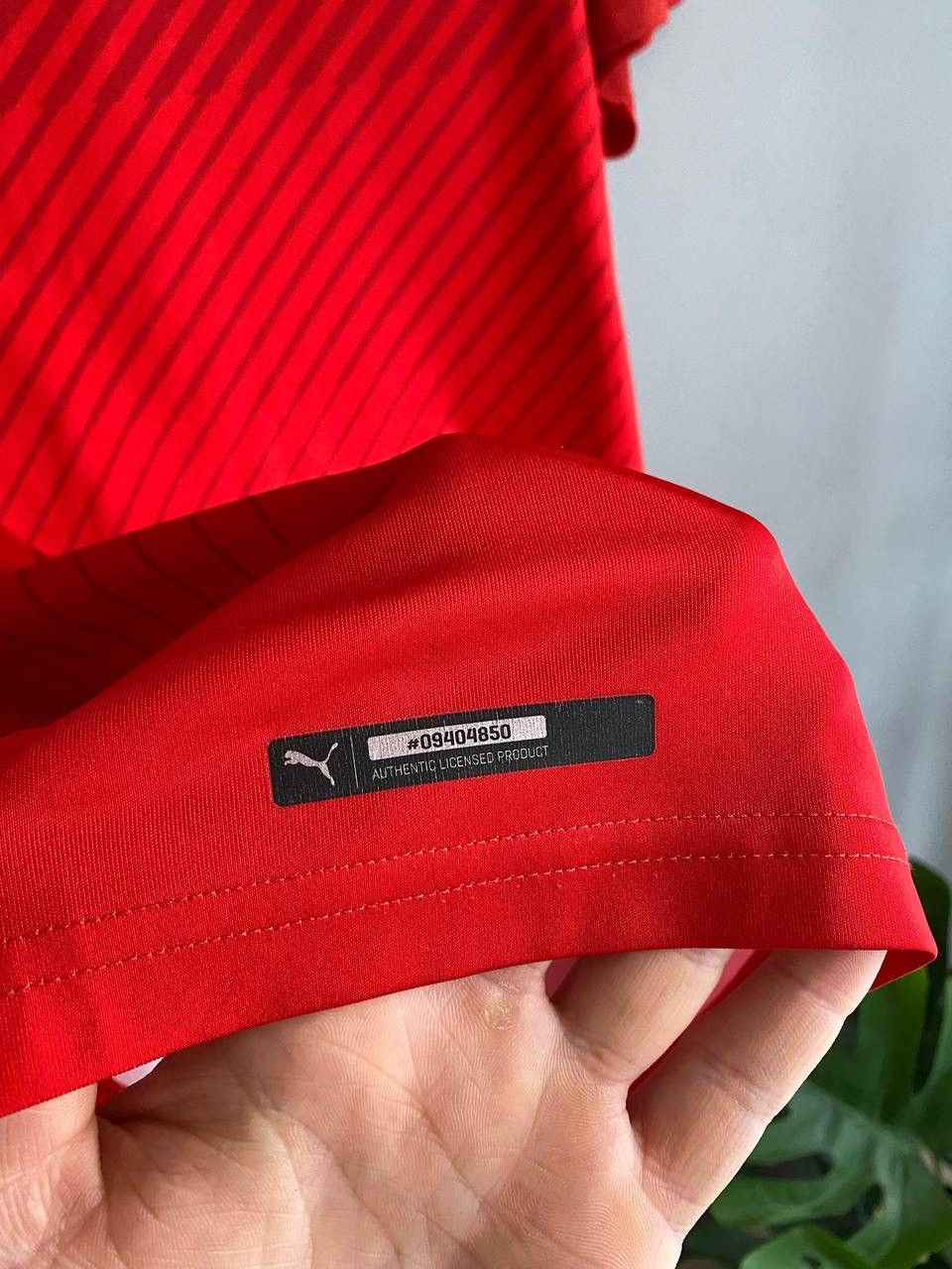 Puma Austria National Team 2015/2016 Home Soccer Jersey, Size L Size US L / EU 52-54 / 3 - 8 Thumbnail