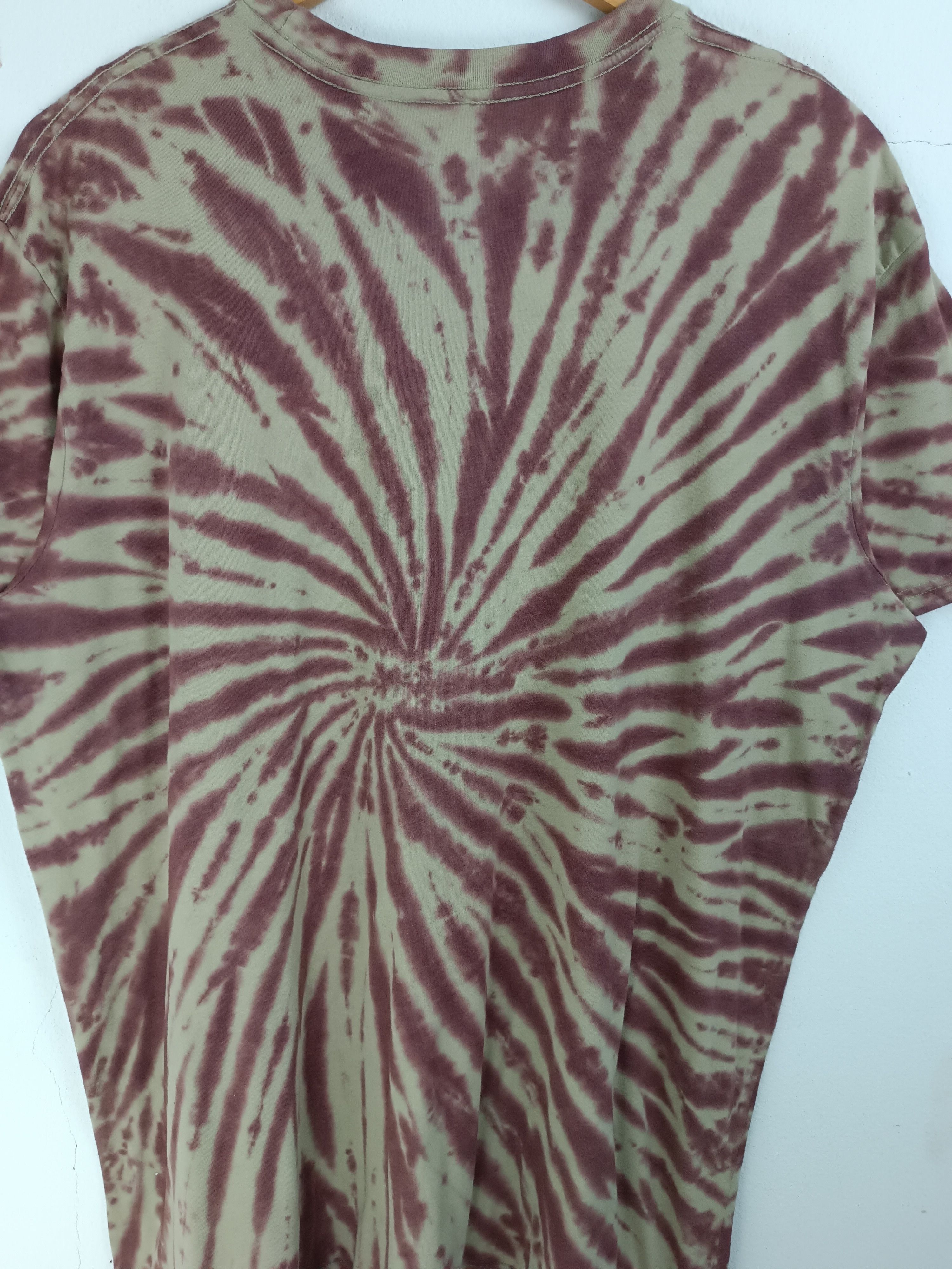 Pink Floyd VINTAGE PINK FLOYD WORLD TOUR 87 REISSUE TIE DYE VERY RARE Size US XXL / EU 58 / 5 - 16 Thumbnail