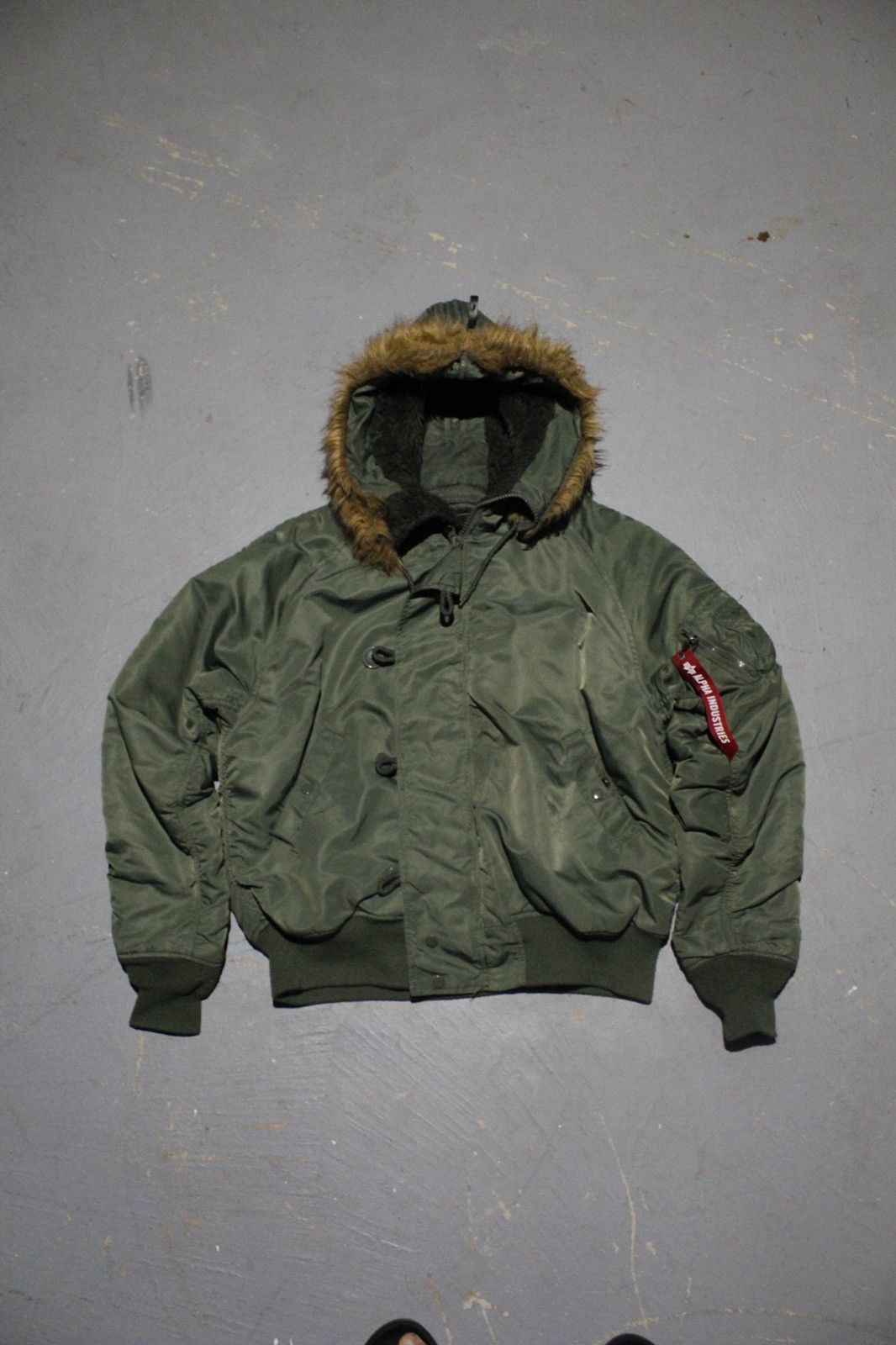 Alpha Industries Alpha Industries N-2B “Flying Man’s” Hooded Jacket Size US XL / EU 56 / 4 - 1 Thumbnail