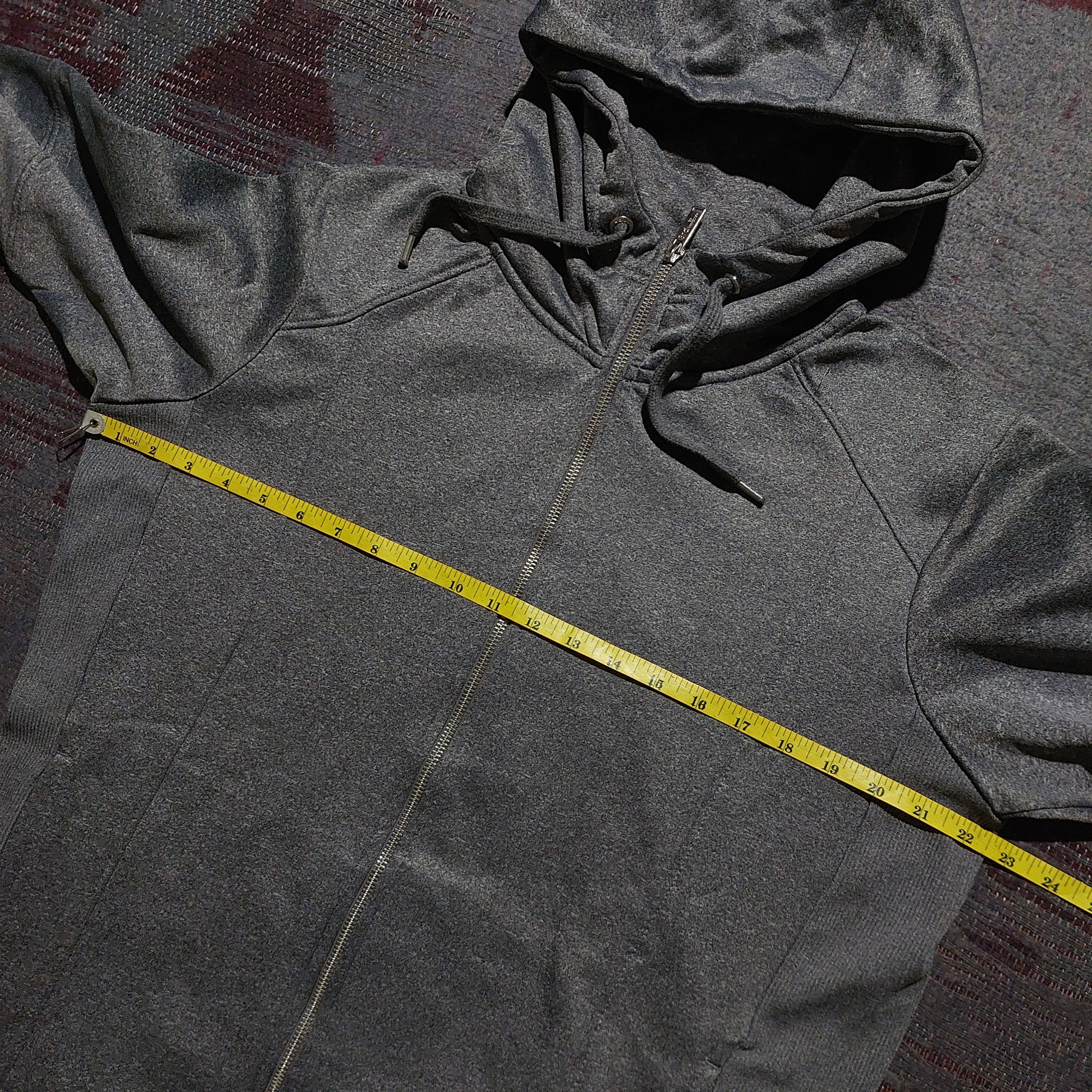 Vanquish 3rd by Vanquish japan zipp hoodie Size US L / EU 52-54 / 3 - 12 Thumbnail