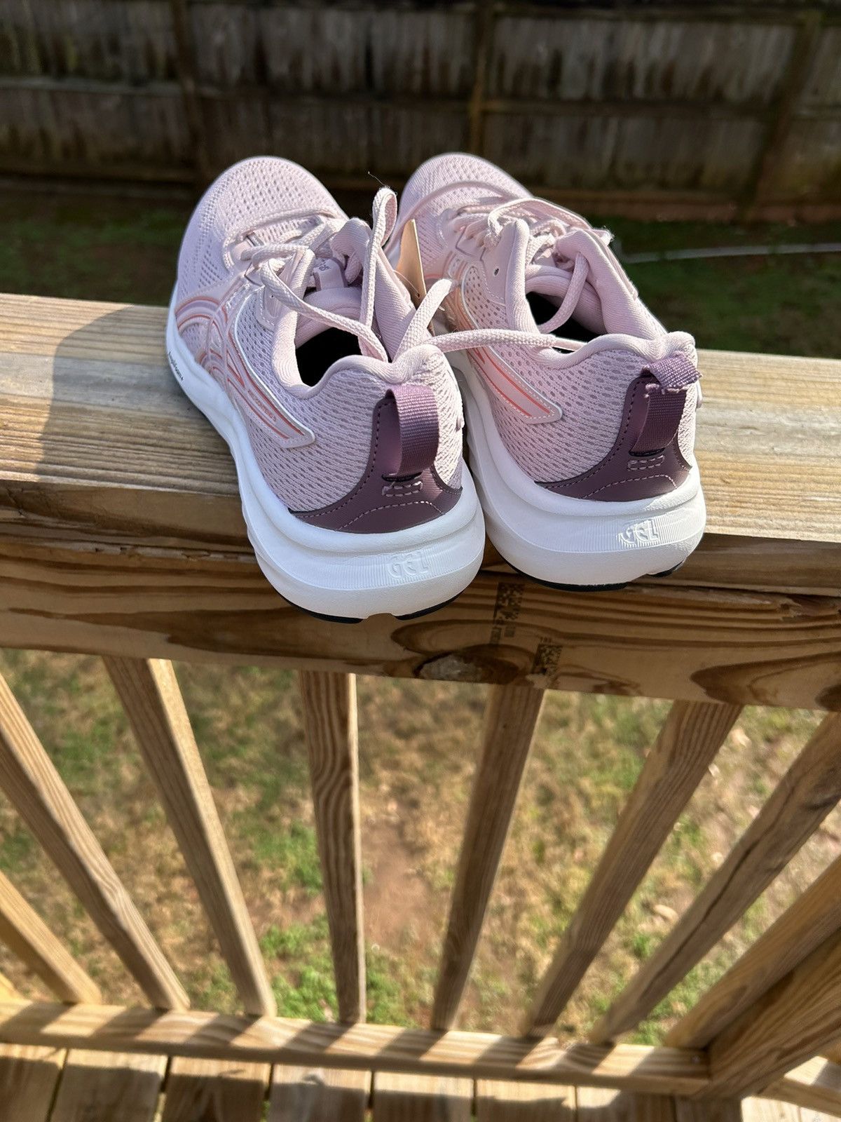 Asics Asics Pink Sneakers Size US 8.5 / IT 38.5 - 8 Thumbnail