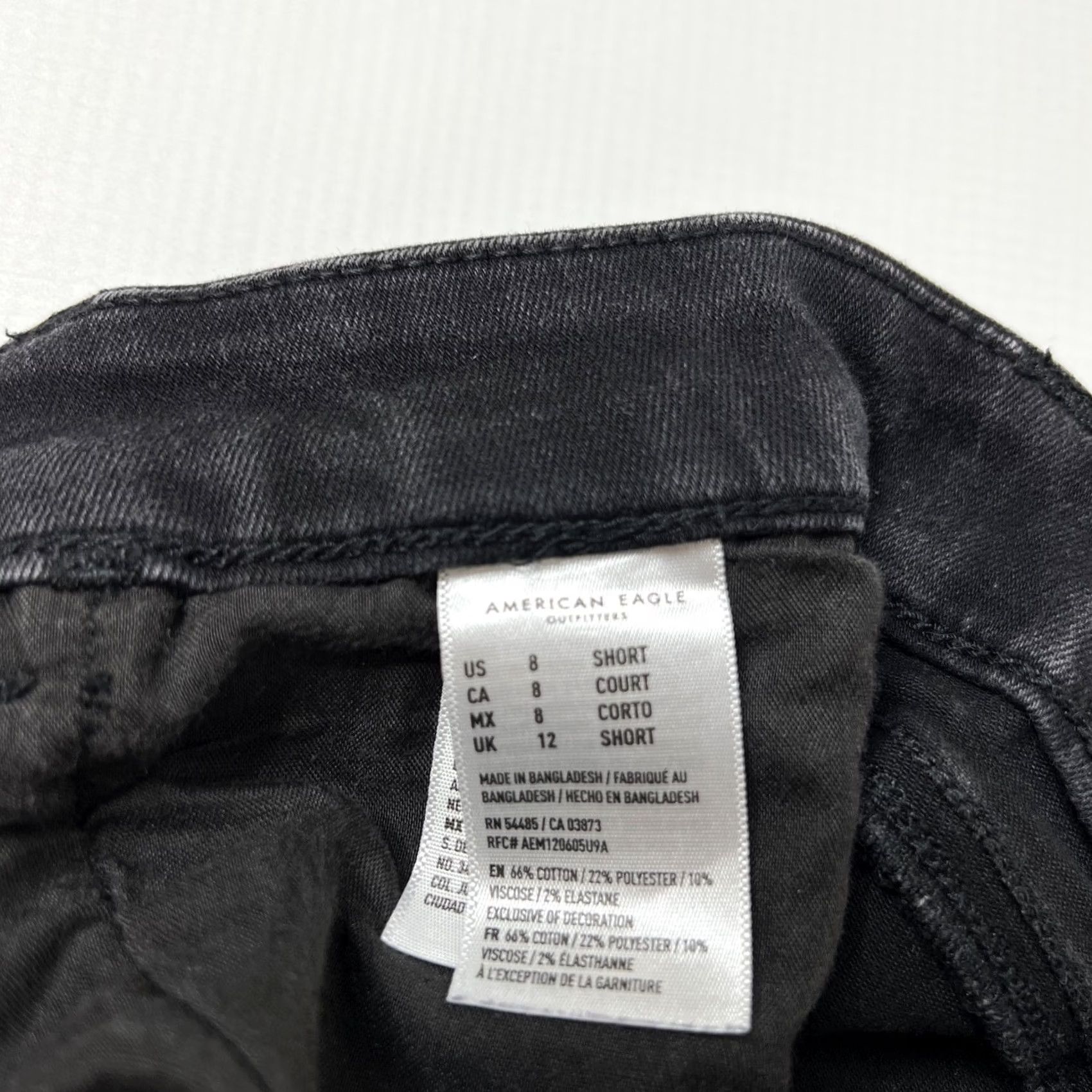 American Eagle Outfitters AEO American Eagle Jeans Size 8 Short Black Jegging Hi-Rise Skinny Distressed 5-Pocket Womens - Petites, Comfort, 4.25" Leg Opening Size 30" / US 8 / IT 44 - 3 Thumbnail