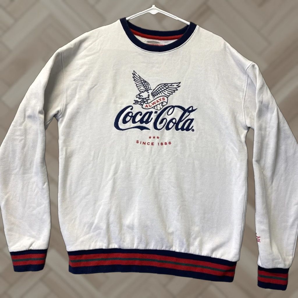 Vintage VINTAGE Coca-Cola Mens Crewneck Sweatshirt Size Medium White Cotton Blend Pullover 80s 90s Size US M / EU 48-50 / 2 - 1 Thumbnail