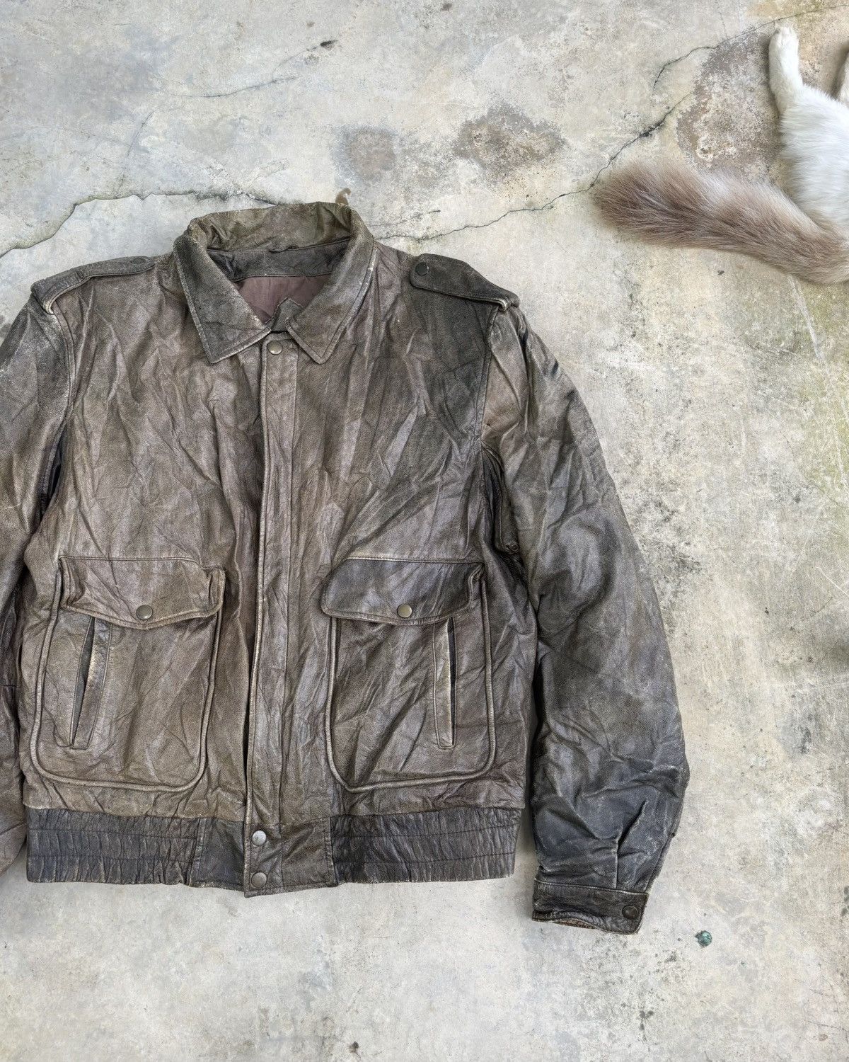 Kadoya Vintage Distressed Cafe Racer Aviator Pilot Leather Jacket Size US L / EU 52-54 / 3 - 5 Thumbnail