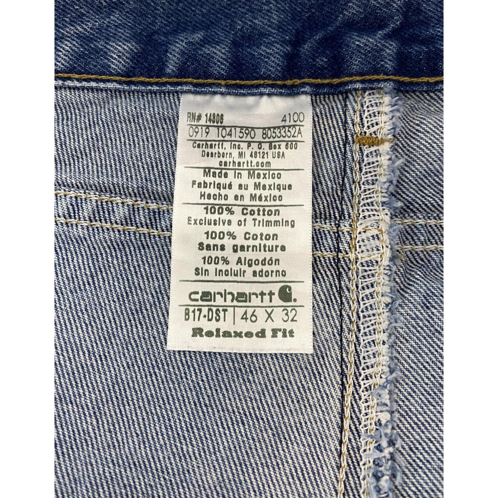Carhartt VINTAGE Carhartt Jeans Mens 46x32 Blue Relaxed Fit Straight Leg Denim Workwear B17-DST Size US 30 / EU 46 - 4 Thumbnail