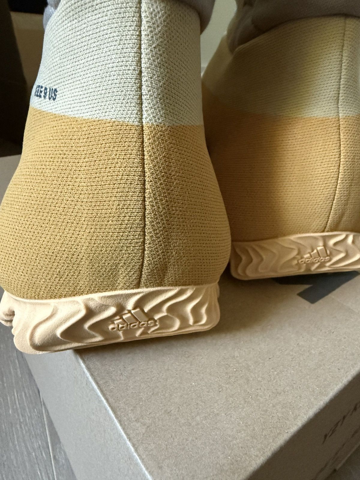 Yeezy New Adidas Yeezy Knit Runner Boot Sulfur Size 9 Size US 9 / EU 42 - 6 Thumbnail