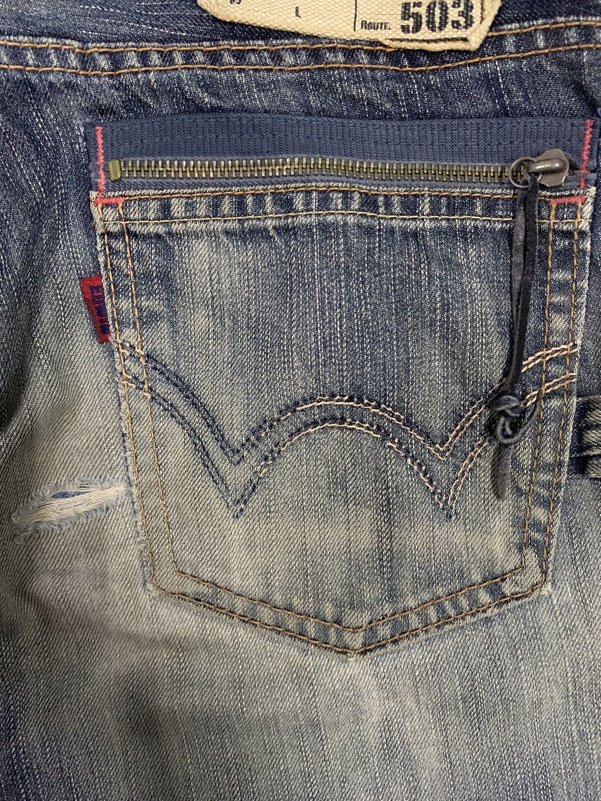 Edwin Vintage Edwin 503 BlueTrip Distressed Jeans Made in Japan Size US 31 - 16 Thumbnail
