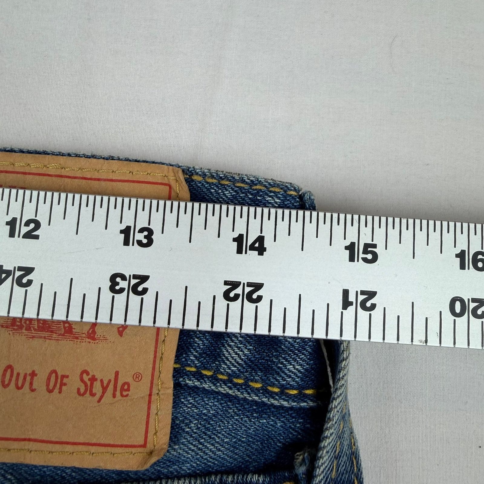 Levi's Y2K Levi's Type 1 Tough Boot Distressed Bootcut Jeans Size 8 Size 30" / US 8 / IT 44 - 7 Thumbnail