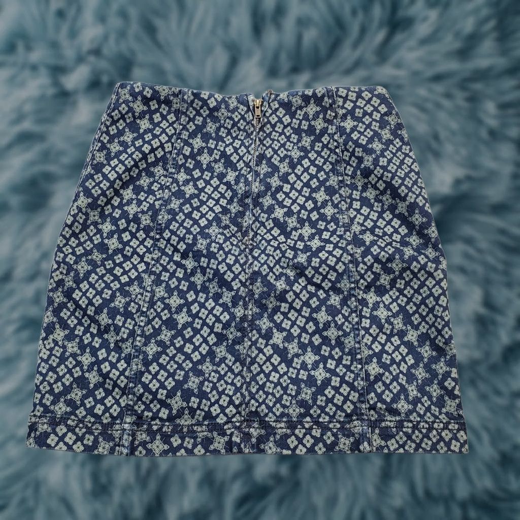 Free People Free People A-Line Skirt Womens Size 6 Multicolor Geometric Print Denim Back Zip Size 28" / US 6 / IT 42 - 1 Thumbnail