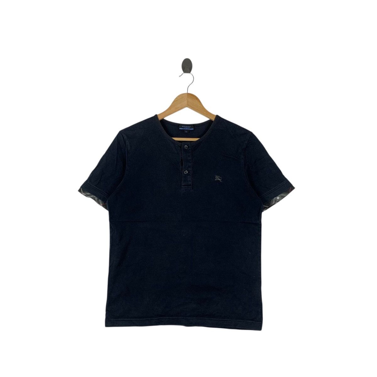 Burberry BURBERRY LONDON Blue Label Collection Nova Checks Tee Shirt Size M / US 6-8 / IT 42-44 - 1 Thumbnail