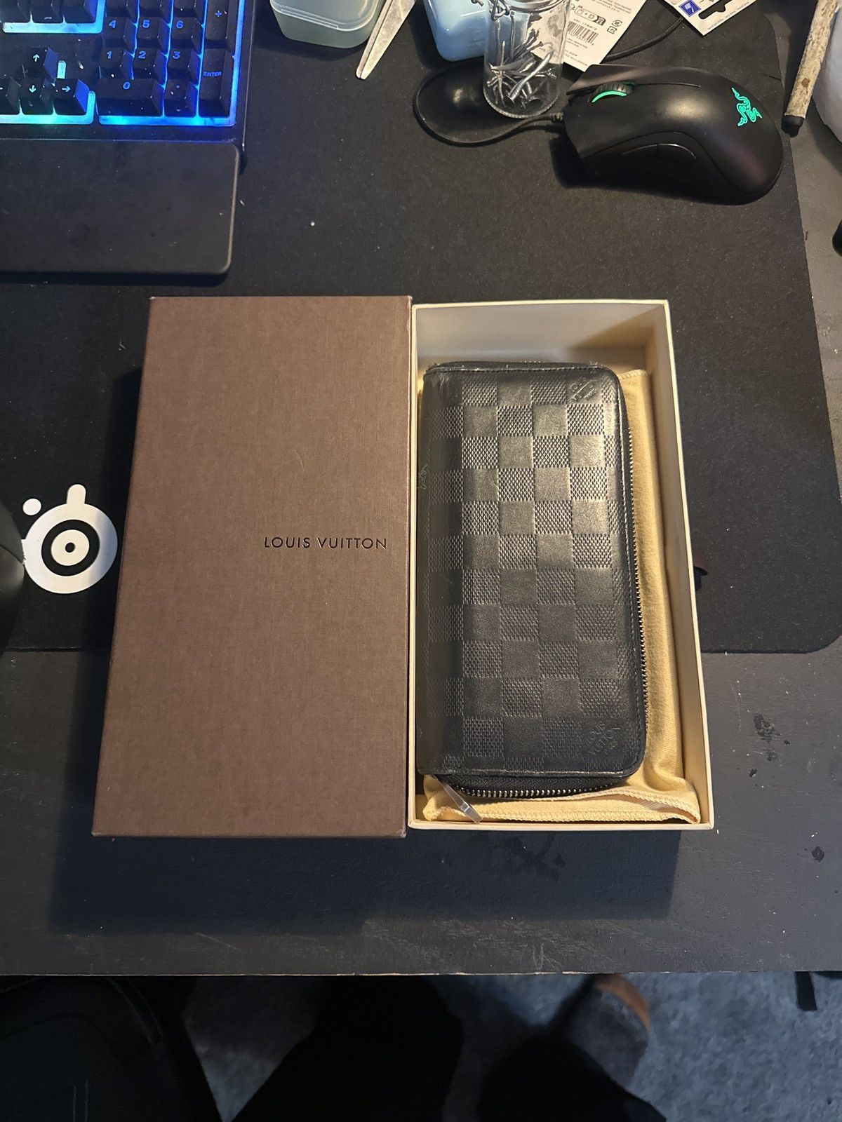 Louis Vuitton Louis vuitton black damier infini zippy wallet Size ONE SIZE - 1 Thumbnail