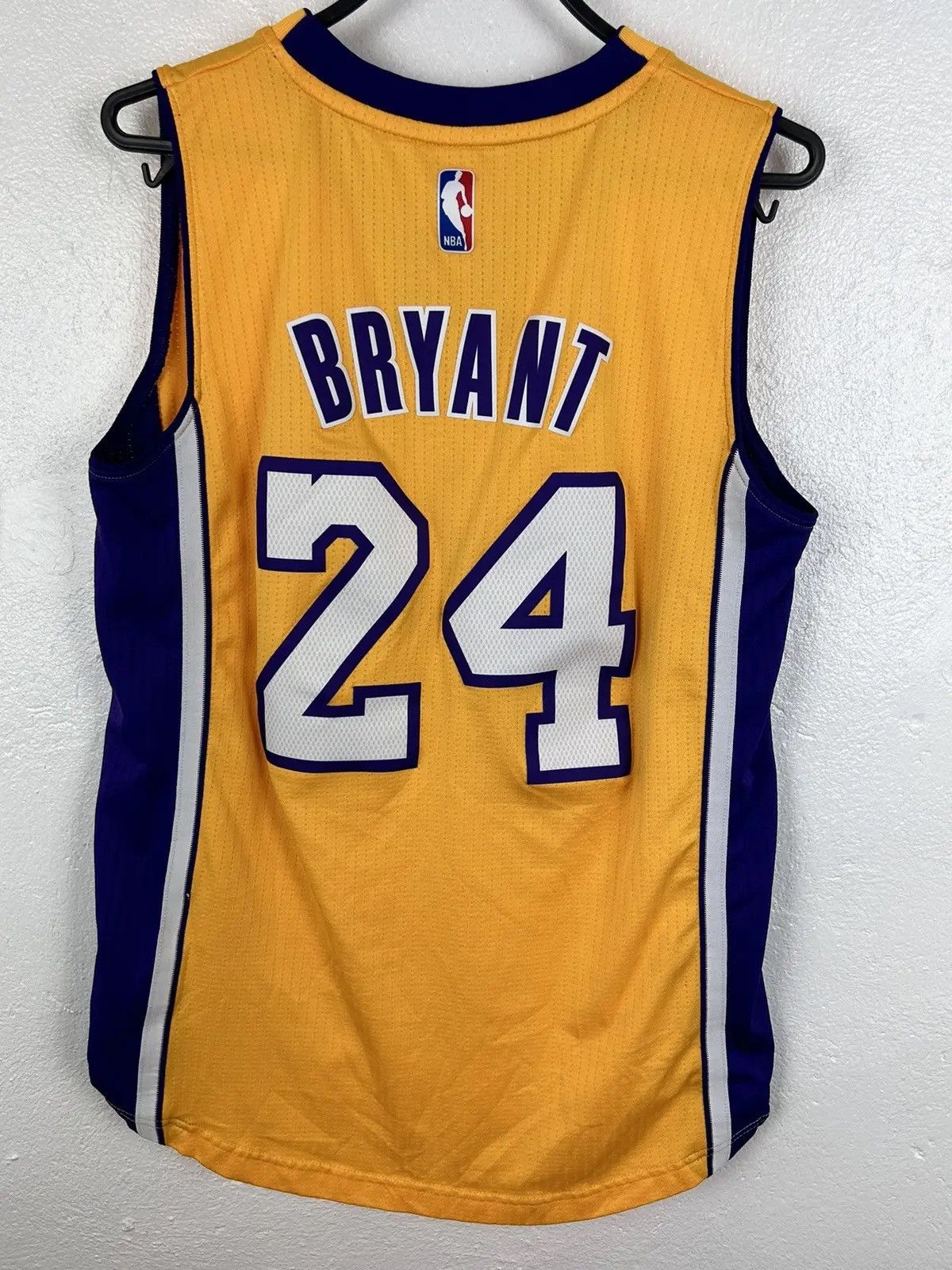 Adidas Kobe Bryant L.A. Lakers #24 NBA Basketball Jersey