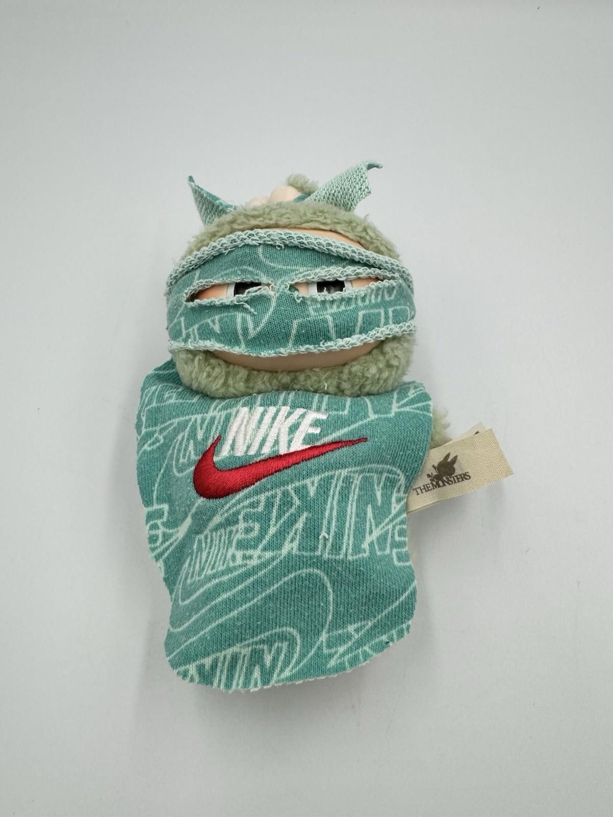 POP MART Pop Mart Labubu Exciting Macaron Green Grape Nike outfit Size ONE SIZE - 3 Thumbnail