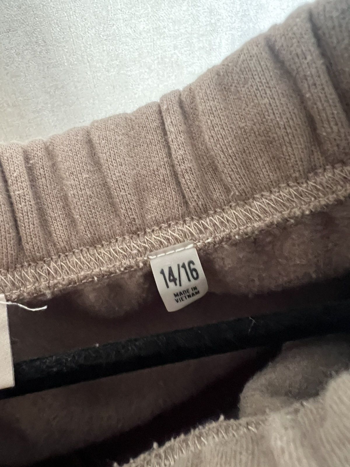 Essentials × Fear of God Essentials fear of god pants Size US 32 / EU 48 - 6 Thumbnail
