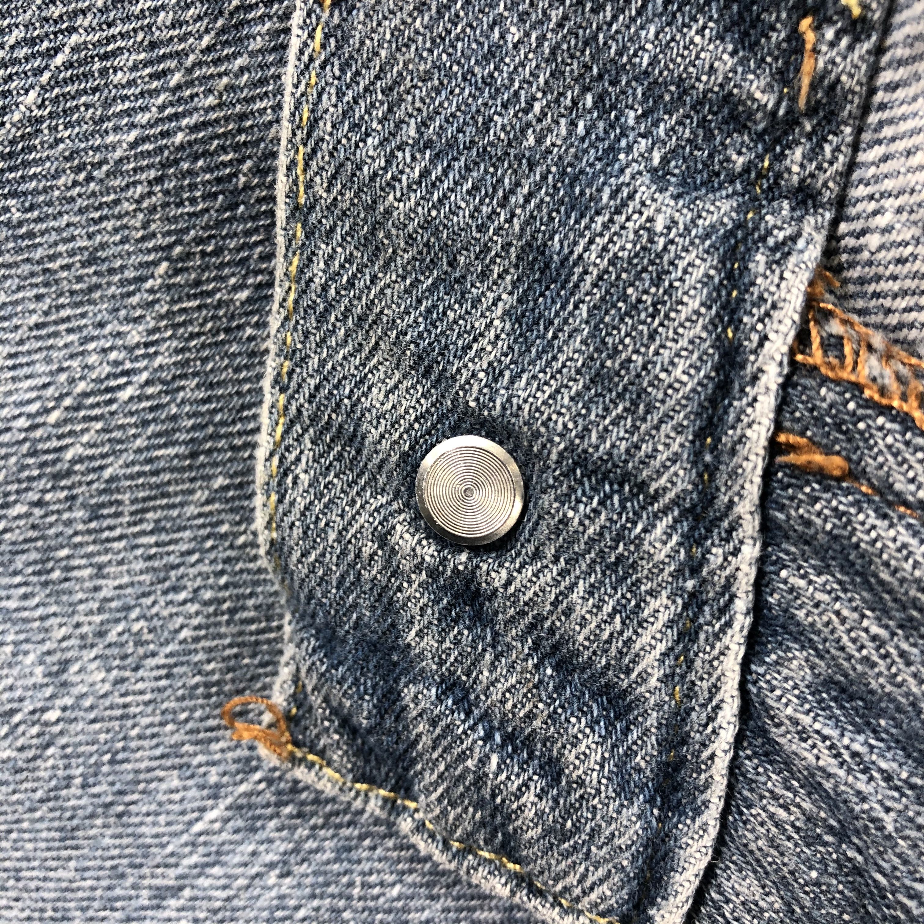Levi's Vintage Blue Wash Levis 550 Jeans-J2526 Size US 35 - 11 Thumbnail