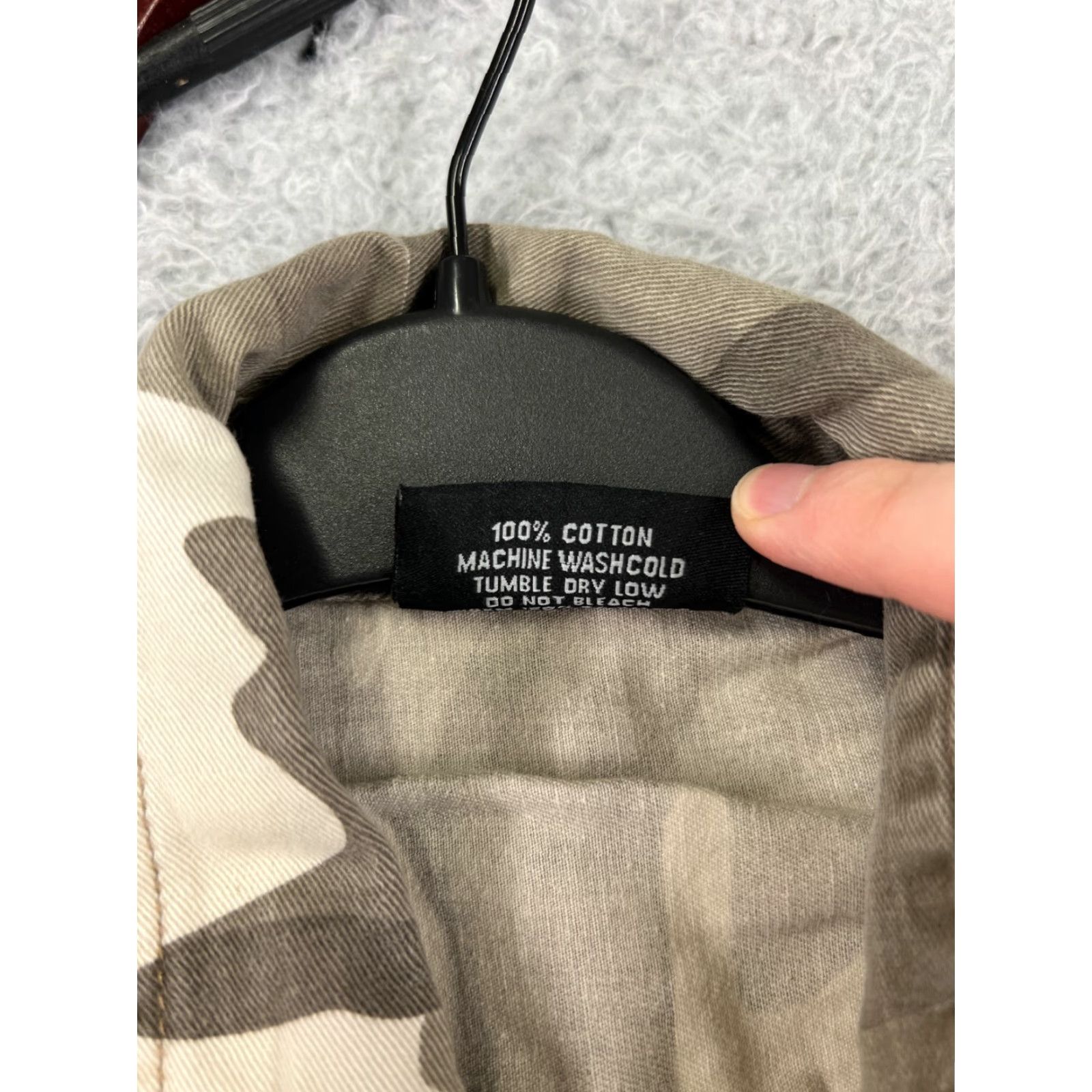 Vintage VINTAGE not applicable; Original title is non-vintage. Size US M / EU 48-50 / 2 - 4 Thumbnail
