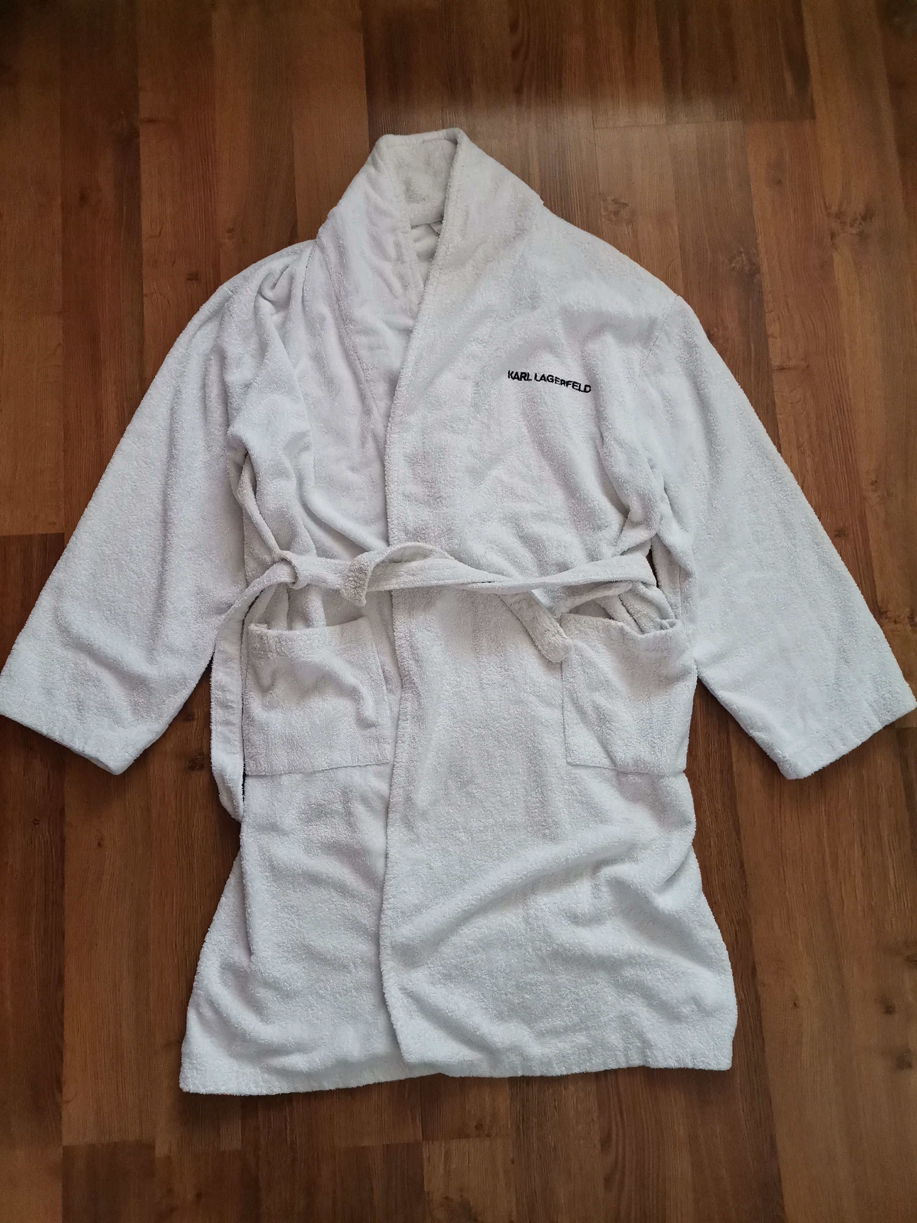 Karl Lagerfeld Karl Lagerfeld Bath Robe Size ONE SIZE - 1 Thumbnail