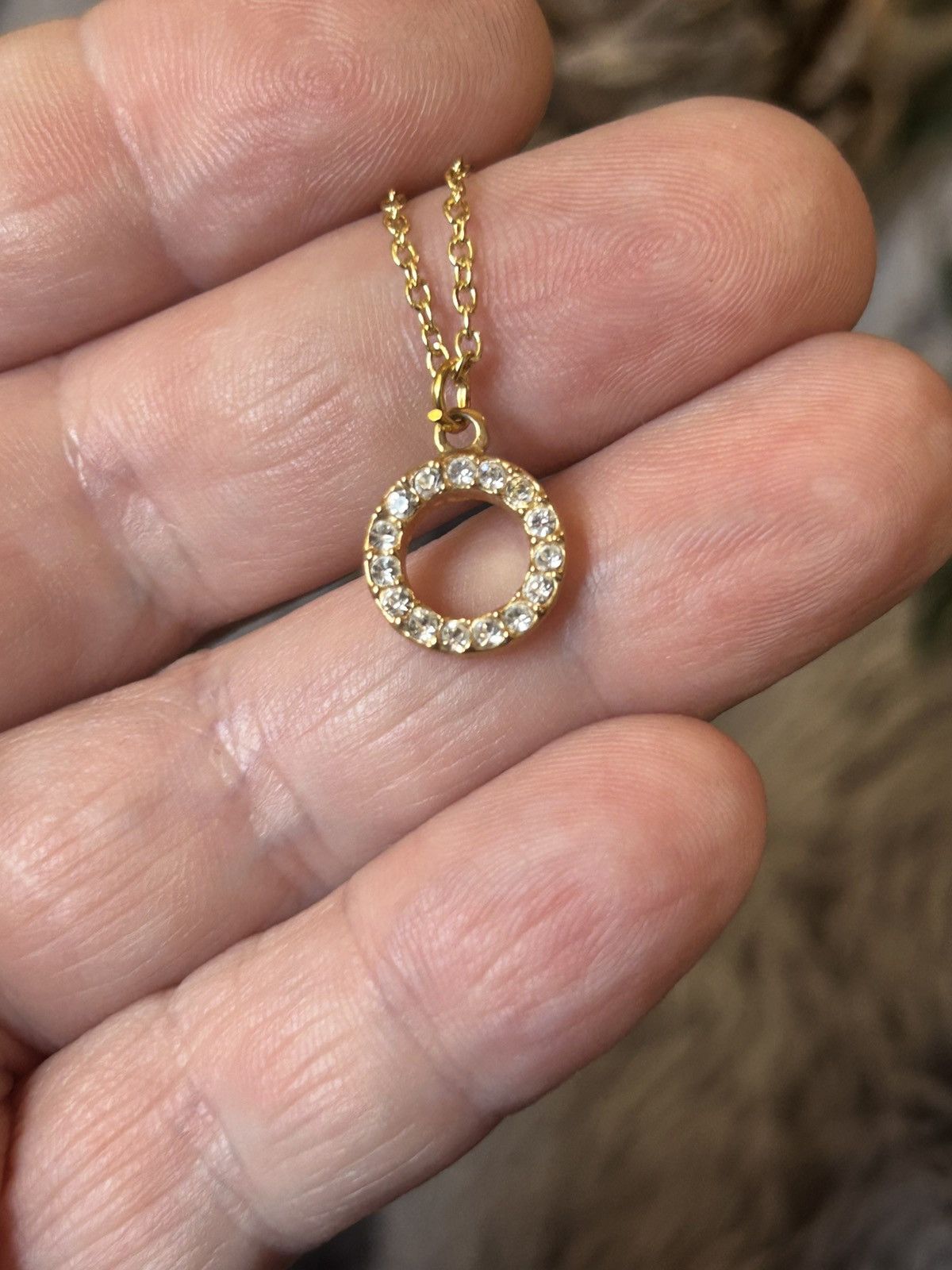 Handmade Handcrafted vintage sparkle rhinestone halo pendant necklace Size ONE SIZE - 4 Thumbnail