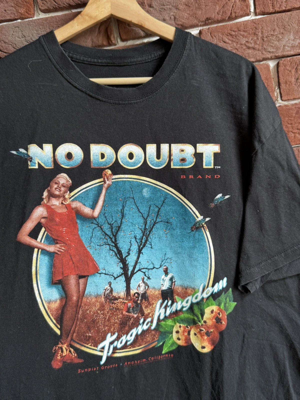 Band Tees Y2K No Doubt Tragic Kingdom Rock Band Tee Rare Black xl Size US XL / EU 56 / 4 - 2 Thumbnail