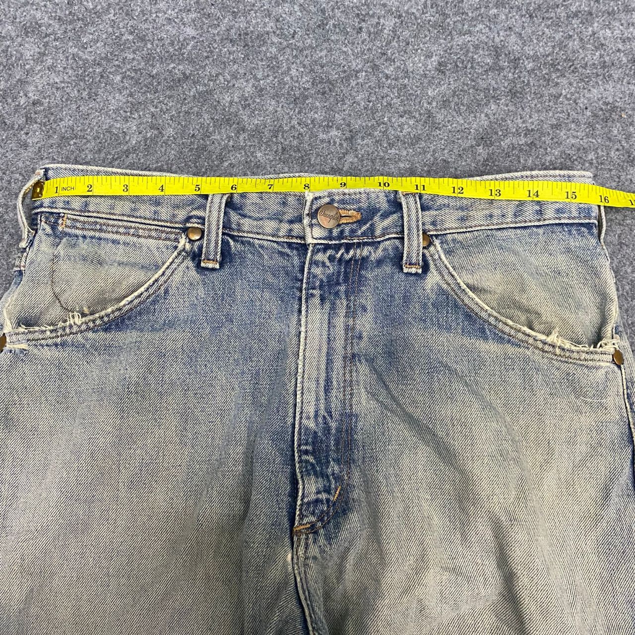 Vintage Vintage Wrangler Buckle Back Selvegde Distressed Denim Size US 31 - 5 Thumbnail