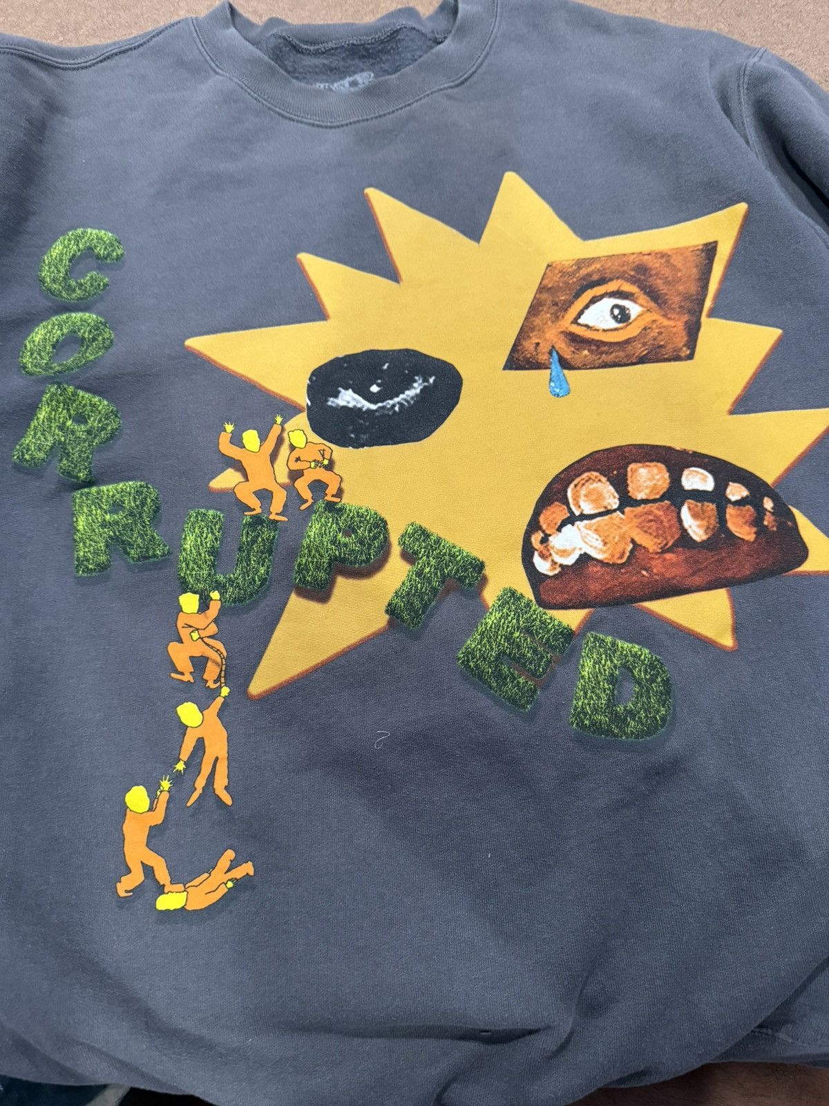 Travis Scott × Vintage Rays corrupted mind Sweatshirts Size US L / EU 52-54 / 3 - 4 Thumbnail
