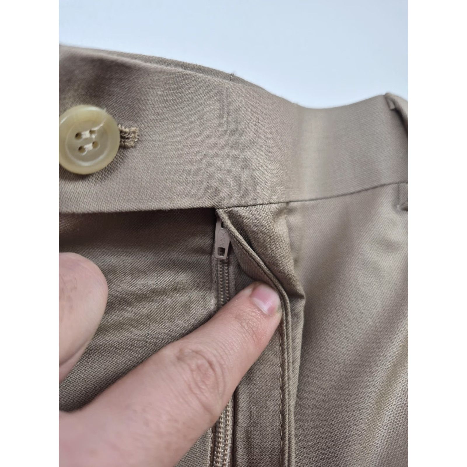 Ralph Lauren VINTAGE LAUREN RALPH LAUREN Pants Mens 40x36 Beige Wool Cashmere Pleated Dress Unhemmed Size US 40 / EU 56 - 4 Thumbnail