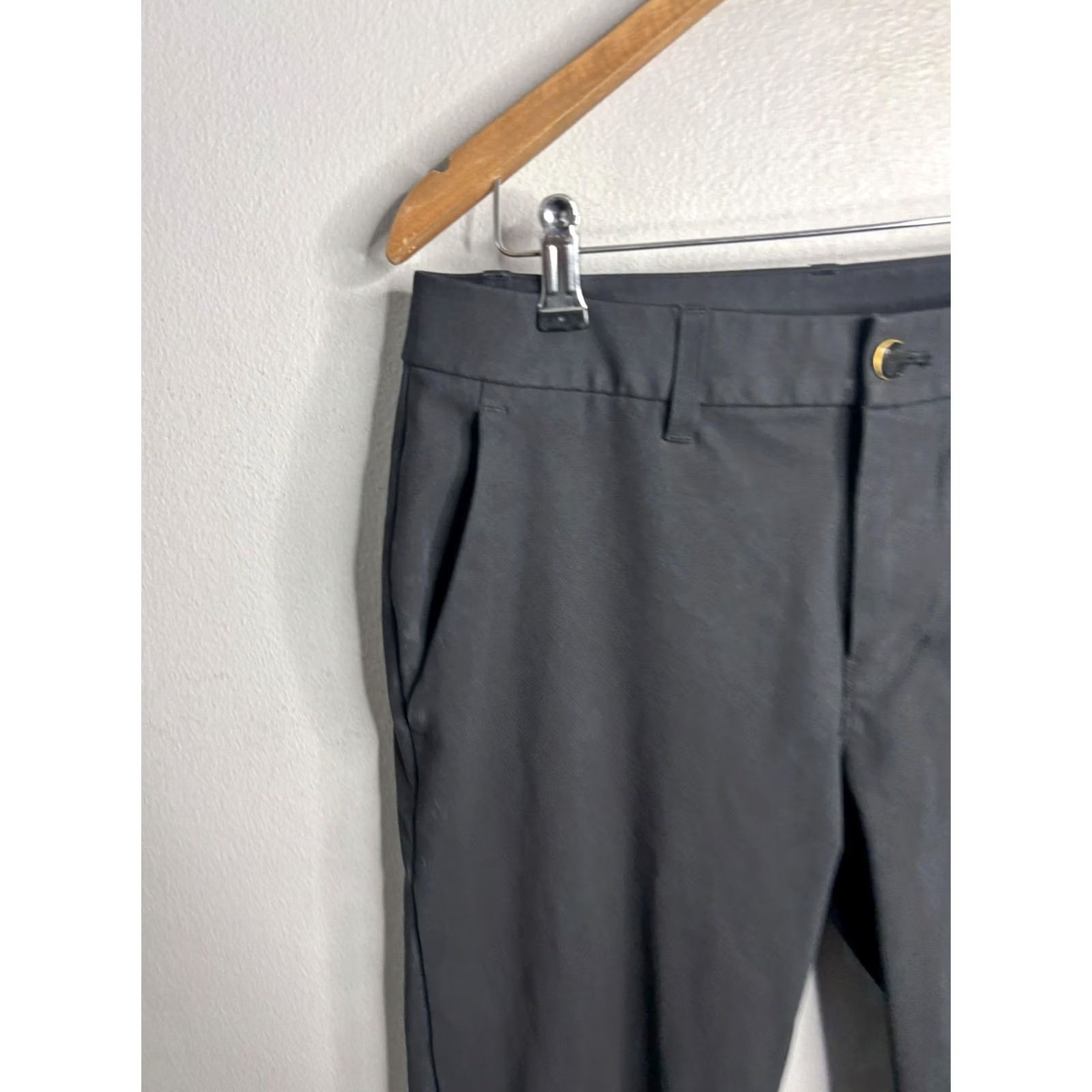 Lululemon Lululemon Pants Mens 29 Black Tapered Stretch Ankle Trouser Office Casual Work Size US 29 - 2 Thumbnail