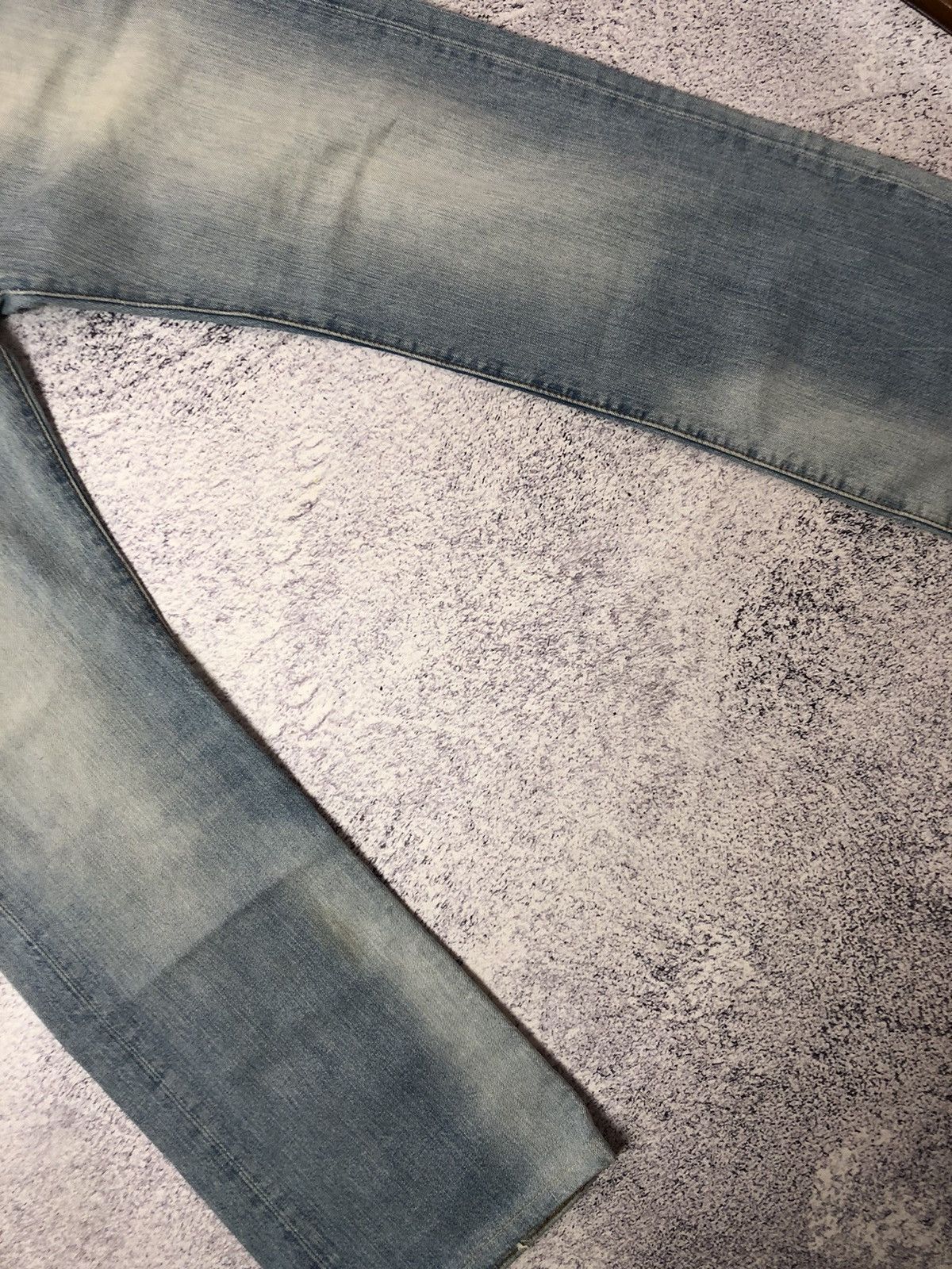 Levi's × Vintage Vintage jeans Levi’s 501 men’s size 30/33 y2k made in USA Size US 33 - 3 Thumbnail
