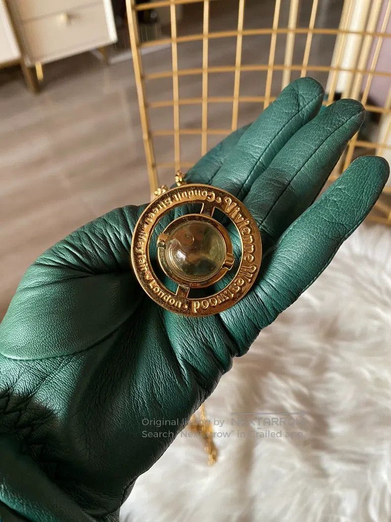 Vivienne Westwood Vivienne Westwood Large gold orb necklace Size ONE SIZE - 3 Thumbnail