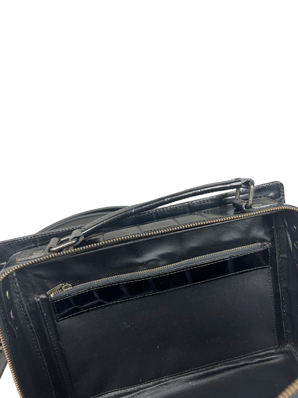 Jean Paul Gaultier Vintage Jean Paul Gaultier Alligator Embossed Sling Bag Size ONE SIZE - 12 Thumbnail
