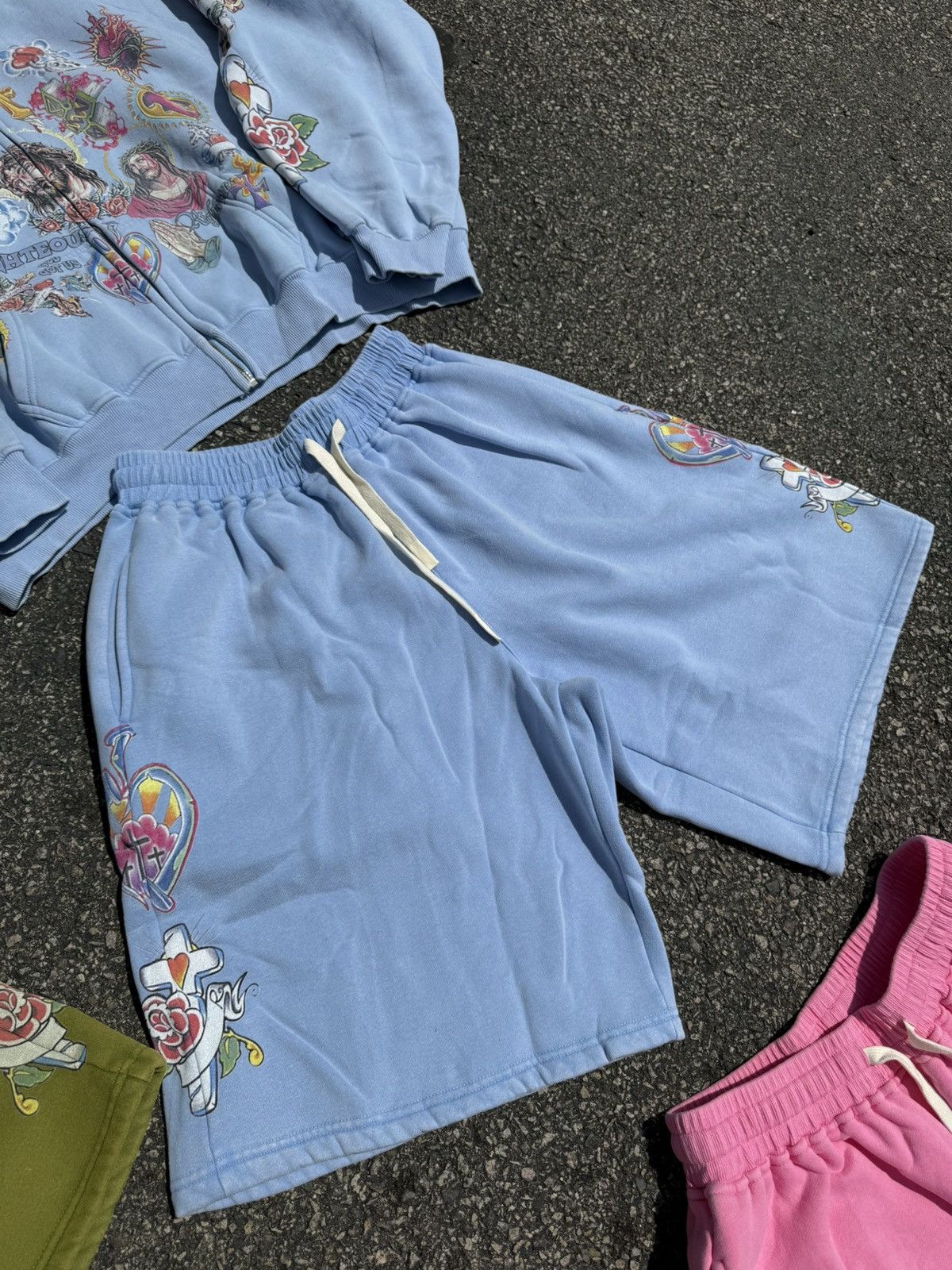 Other We Are Righteous Risen King Shorts Size XL Size US 36 / EU 52 - 1 Thumbnail