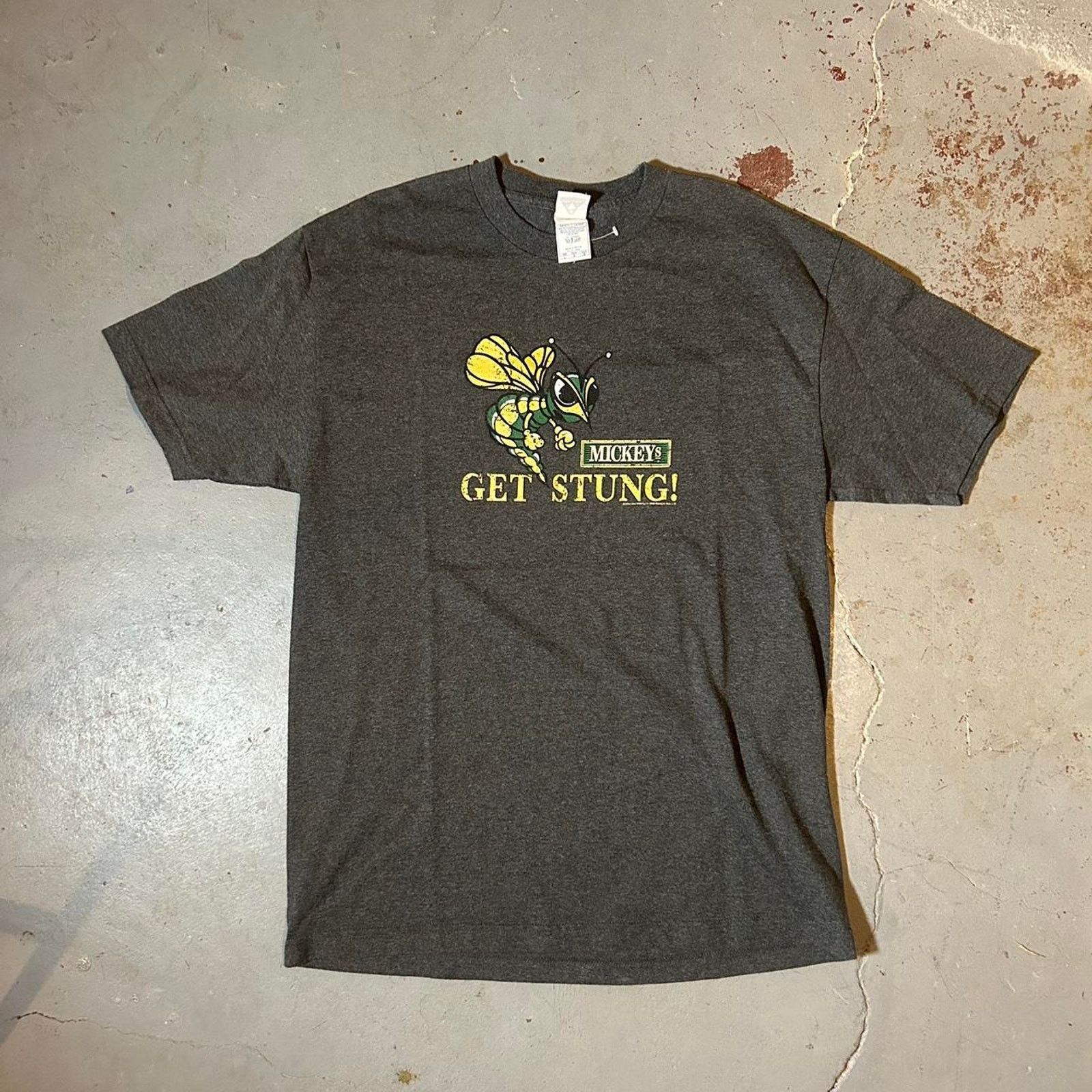 Hanes Y2k mickeys malt liquor tee Size US L / EU 52-54 / 3 - 1 Thumbnail