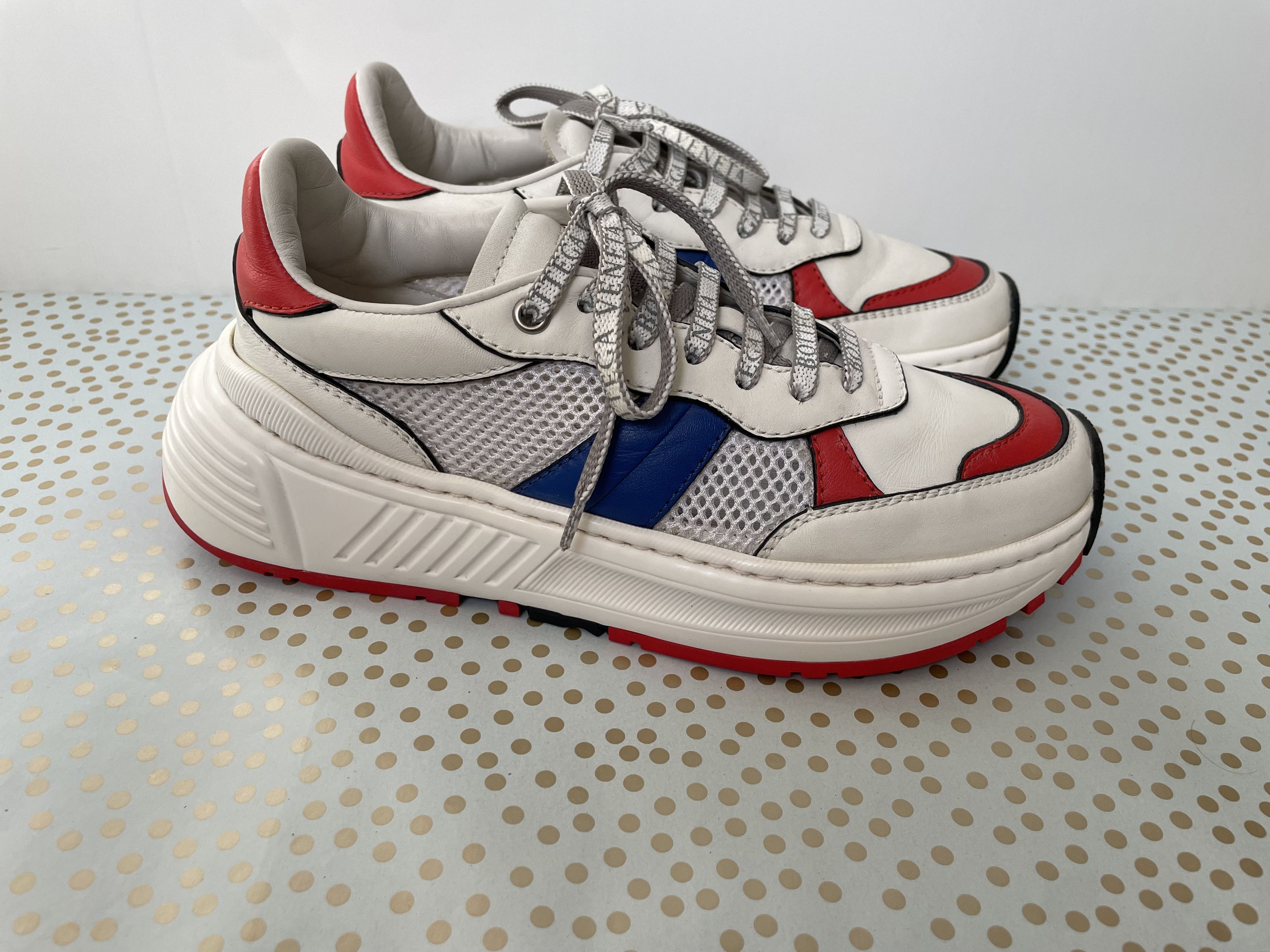 Bottega Veneta Bottega Veneta leather sneakers EU 37 Size US 7 / IT 37 - 1 Thumbnail