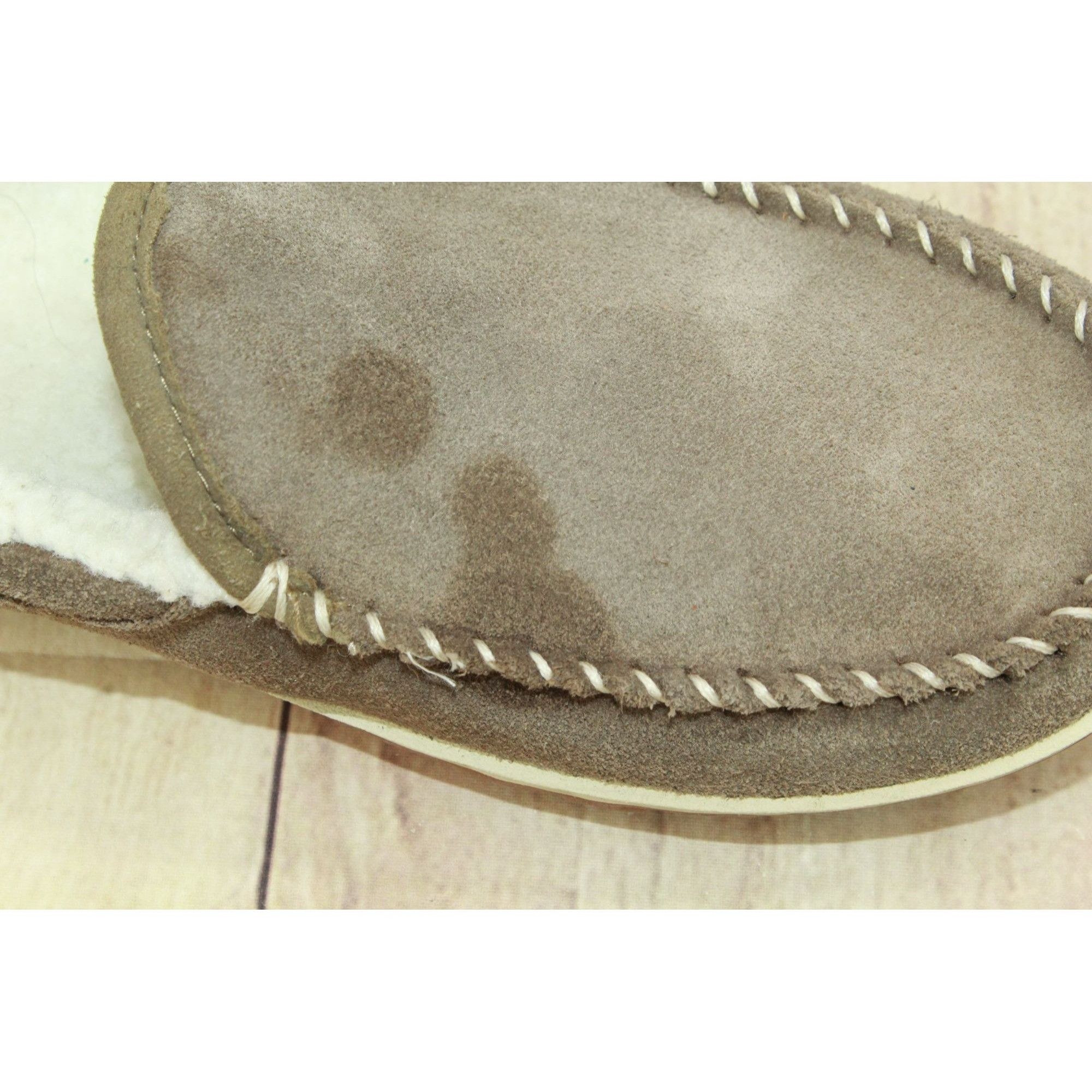L.L. Bean LL Bean Women's Fleece Lined Mountain Moccasin Slippers Size US 8 / IT 38 - 9 Thumbnail