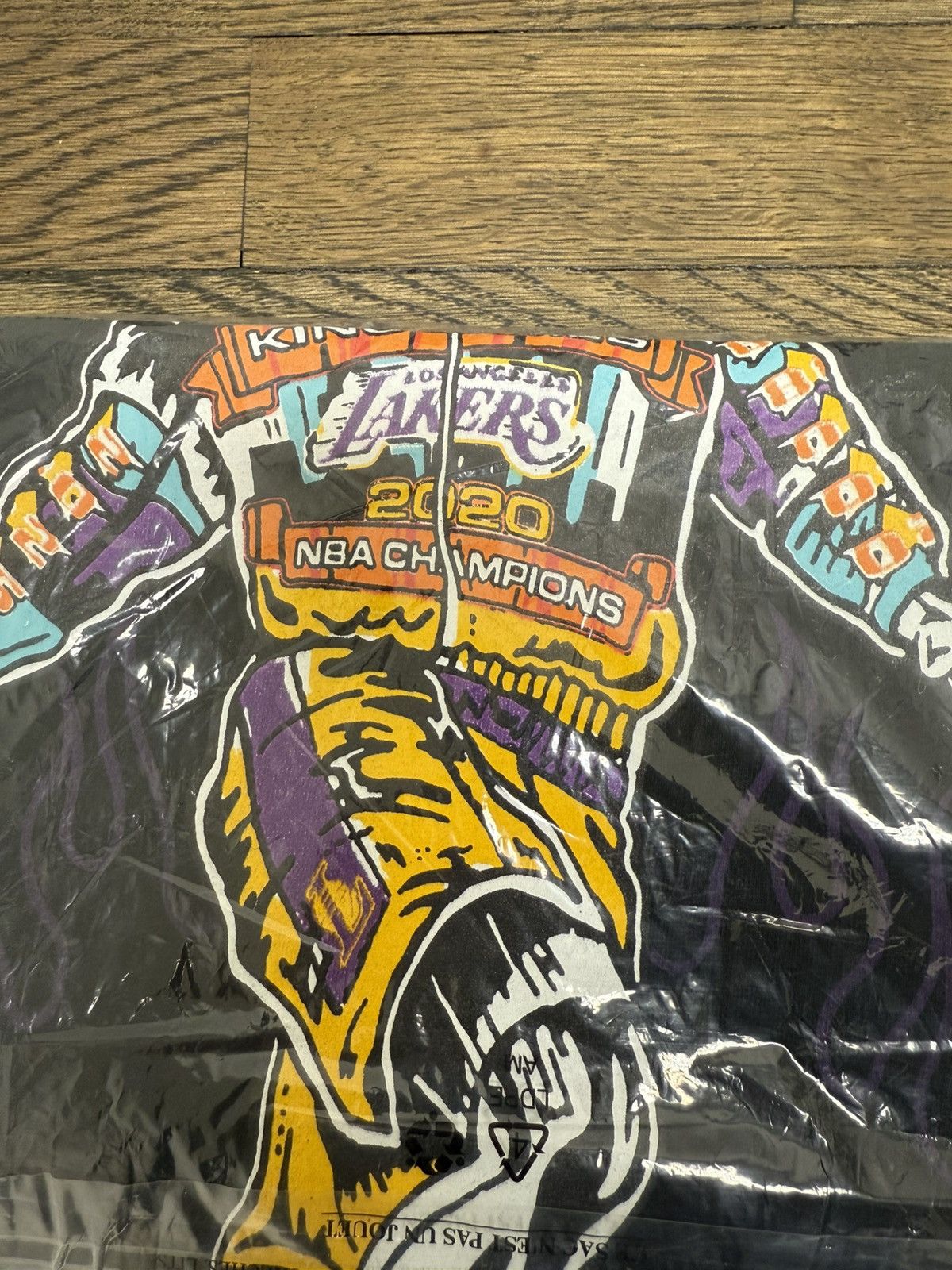 NBA × Warren Lotas NWT Warren Lotas King James Championship Tee Black Med Size US M / EU 48-50 / 2 - 4 Thumbnail
