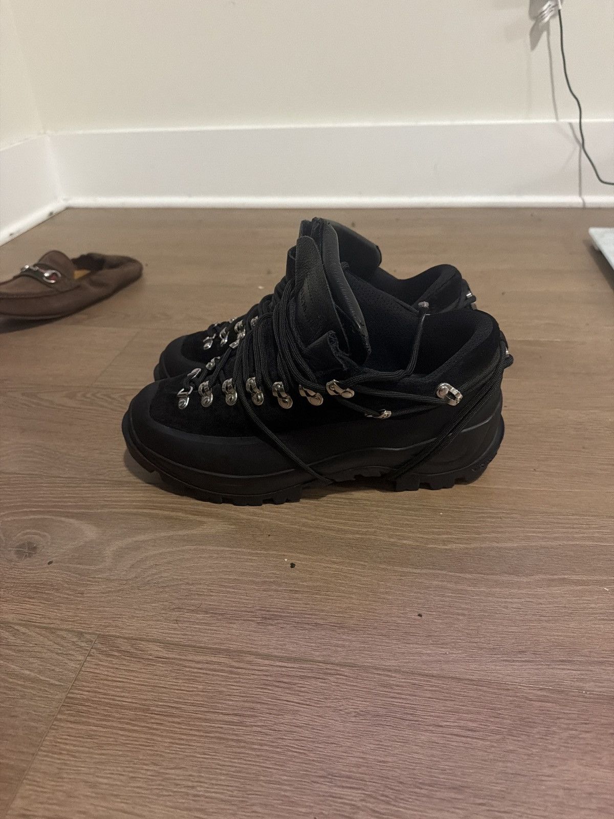 Heliot Emil Heliot Emil low hiking boots | Grailed
