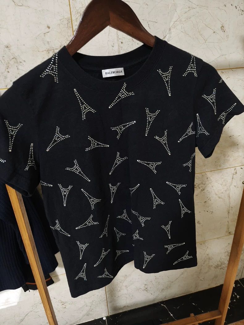 Balenciaga Balenciaga Rhinestone short sleeve T-shirt Size US S / EU 44-46 / 1 - 5 Thumbnail