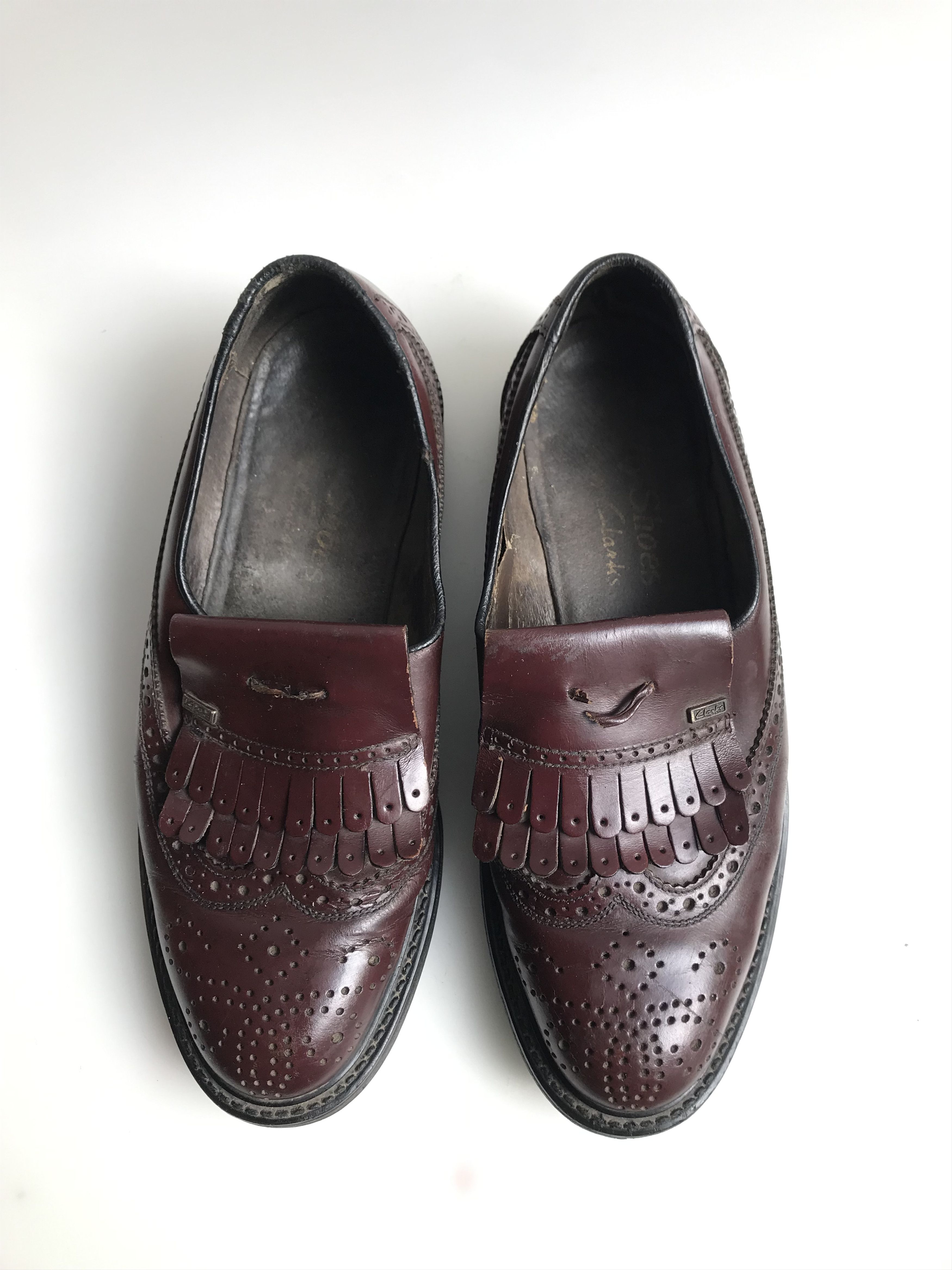 Clarks Vintage Clarks city Penny loafer tassle Wine oxblood shoes Size US 6.5 / EU 39-40 - 7 Thumbnail