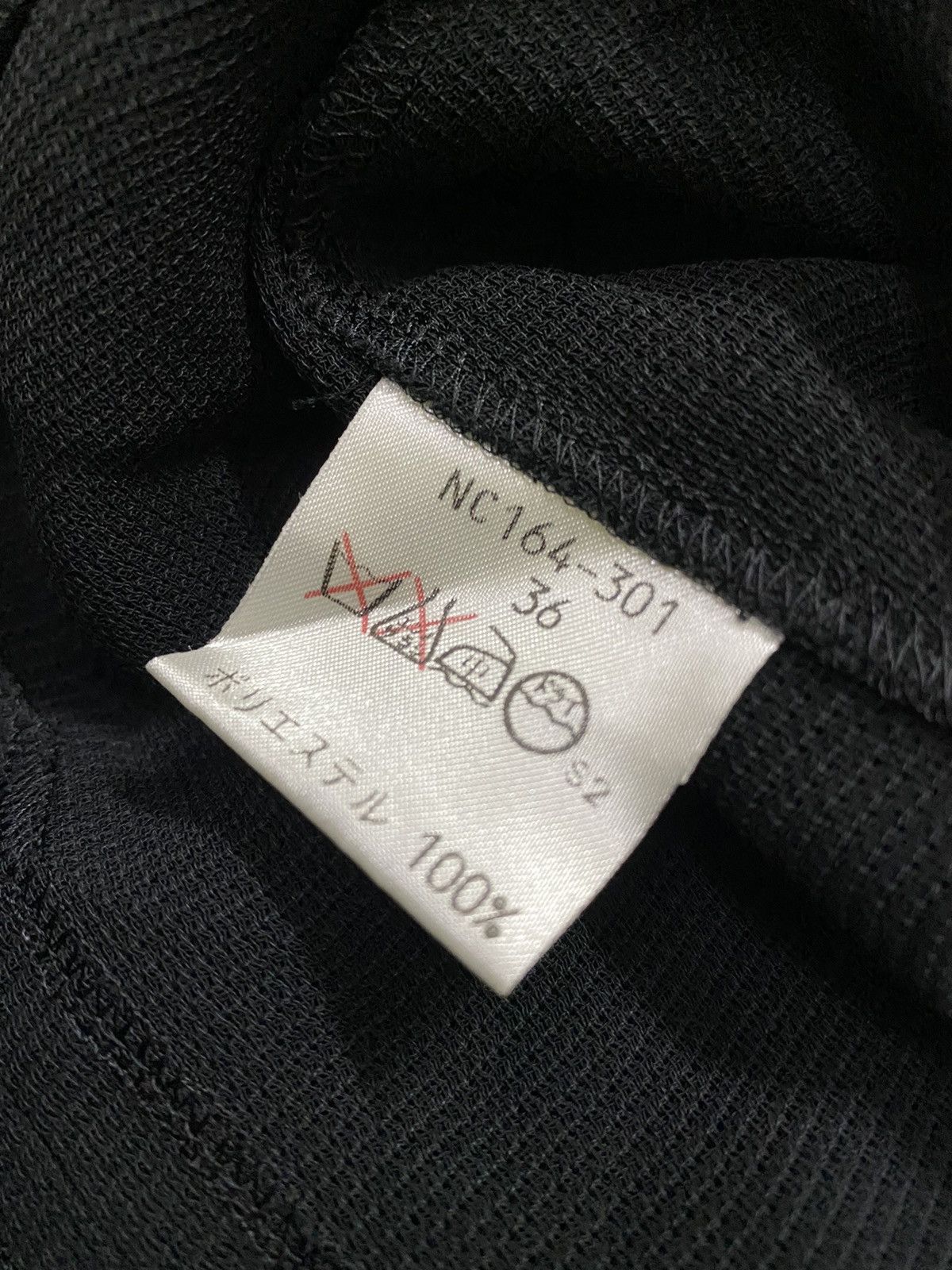 Yves Saint Laurent 💥Yves Saint Laurent Black Buuton Shirt Size M / US 6-8 / IT 42-44 - 9 Thumbnail